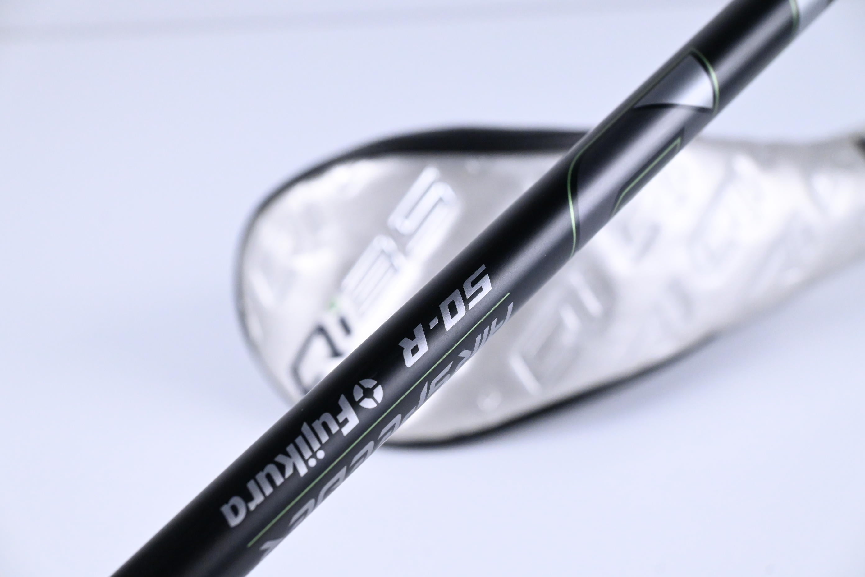 Taylormade Qi35 #4 Hybrid / 23 Degree / Regular Flex Fujikura Air Speeder 50