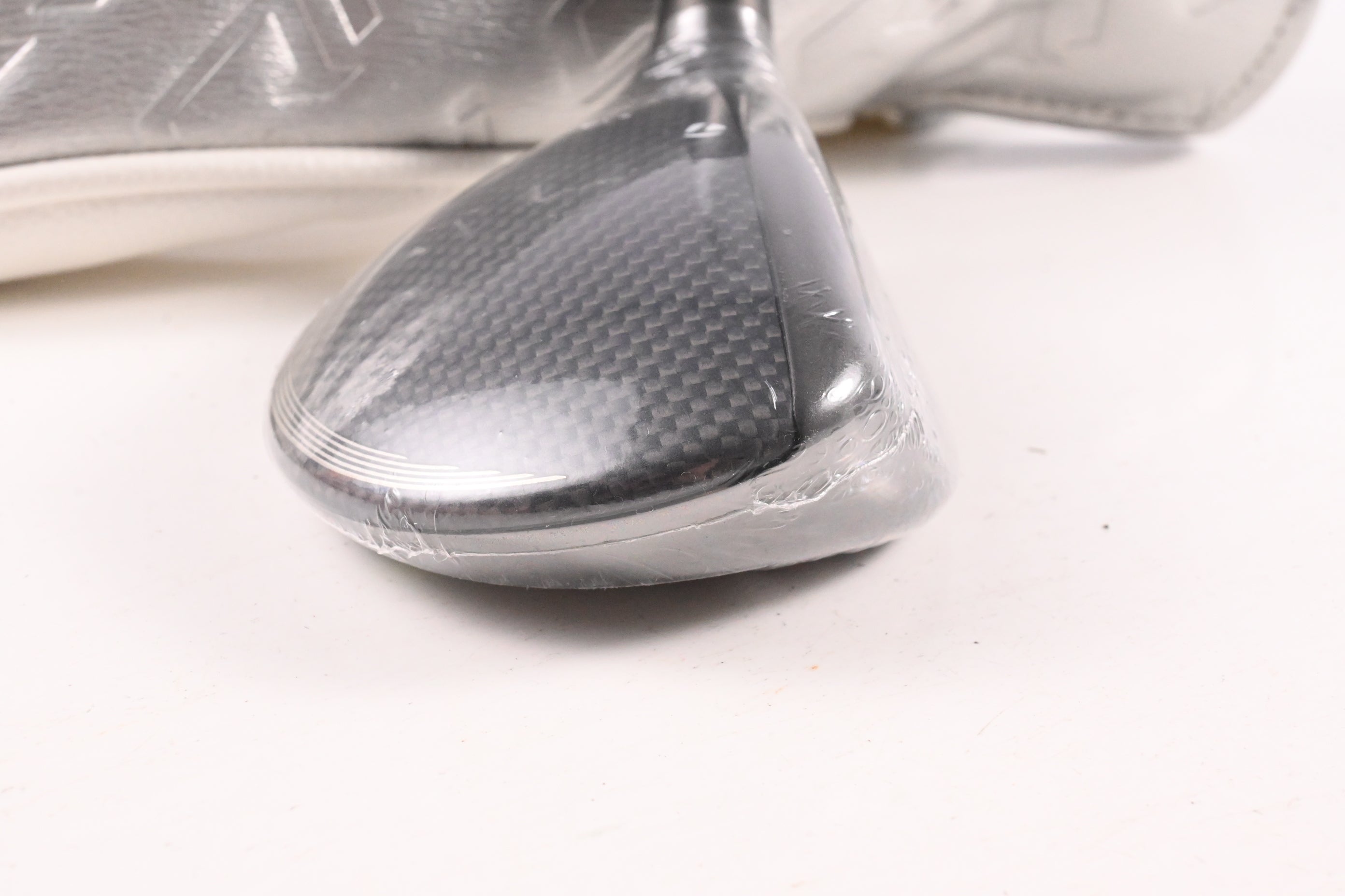 Ladies Taylormade Qi35 Max Lite #5 Hybrid / 27 Degree / Ladies Flex Fujikura 40