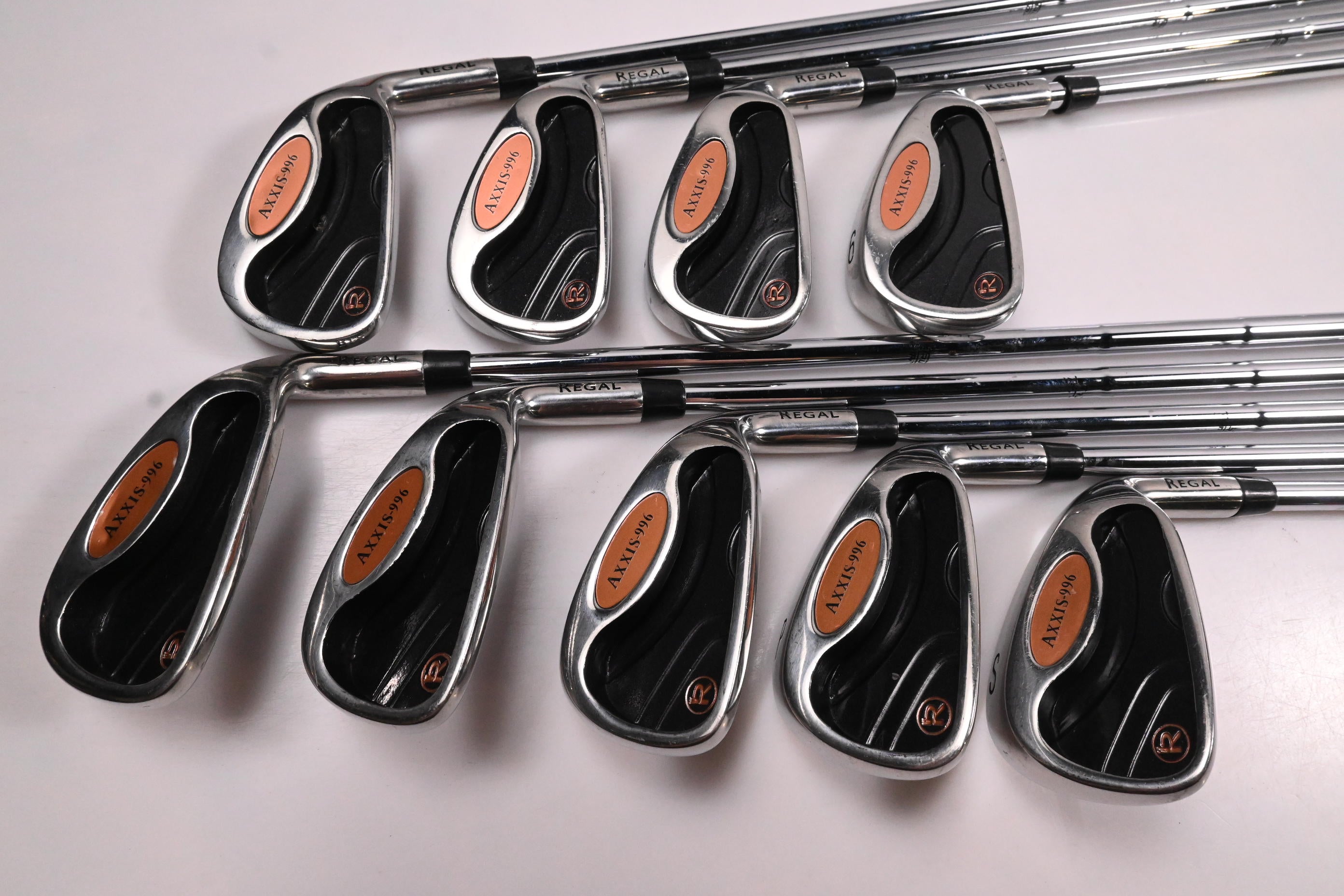 Regal Axxis-996 Irons / 3-PW+SW / Regular Flex True Temper Shafts