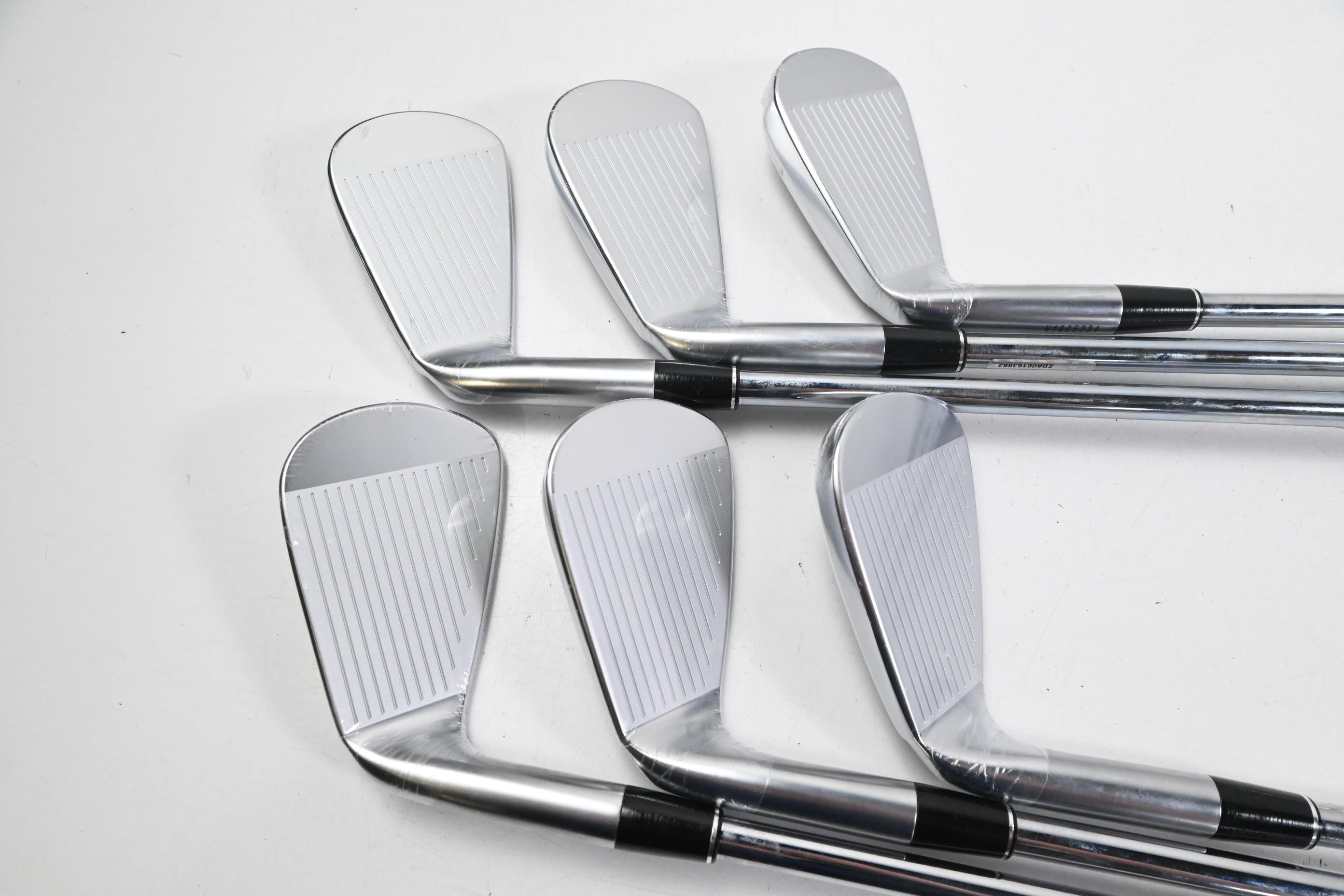 Srixon ZXi7 Irons / 5-PW / Stiff Flex Dynamic Gold Mid S300 115 Shafts