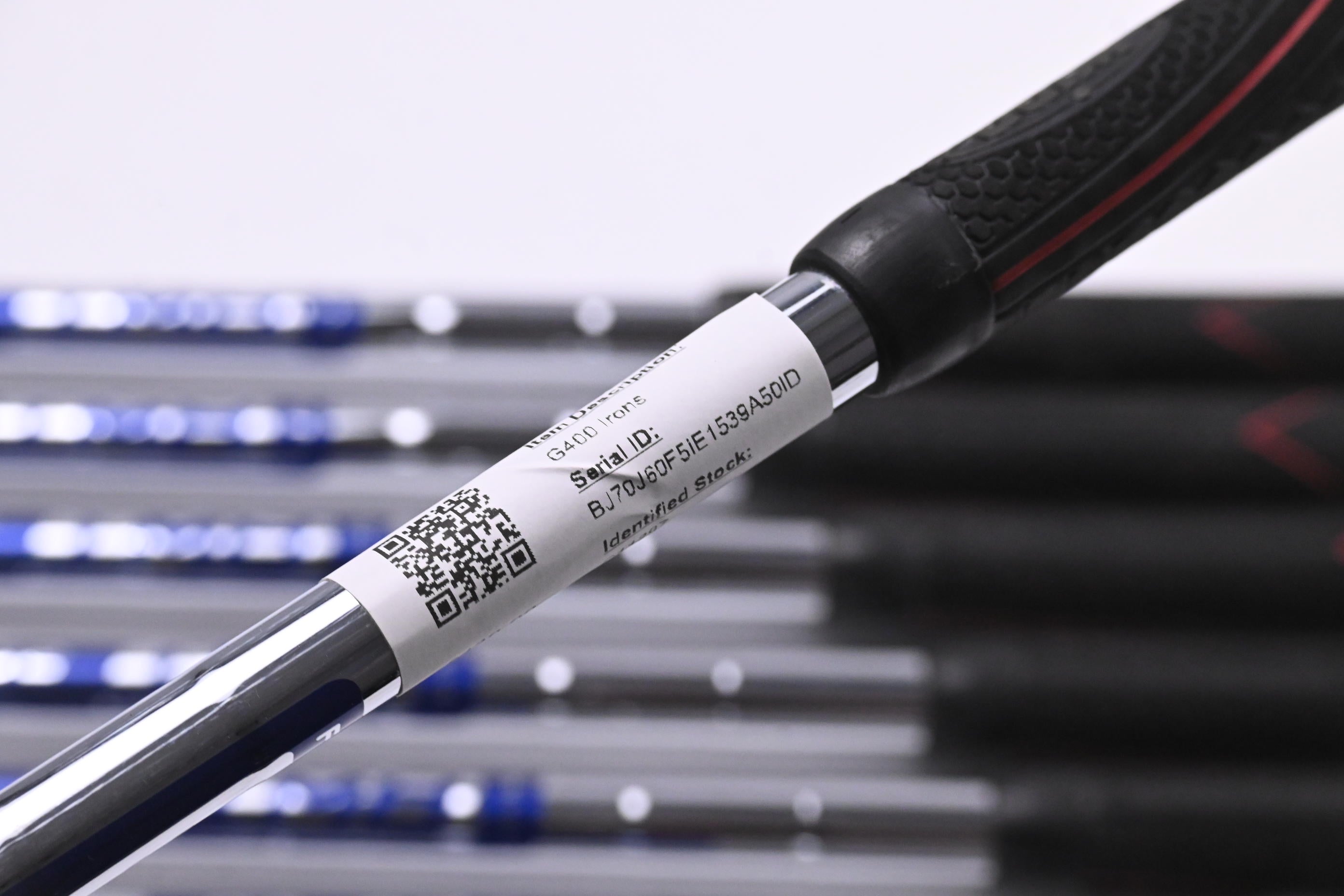 Ping G400 Irons / 5-PW+SW / Red Dot / Regular Flex Ping AWT 2.0 Shafts