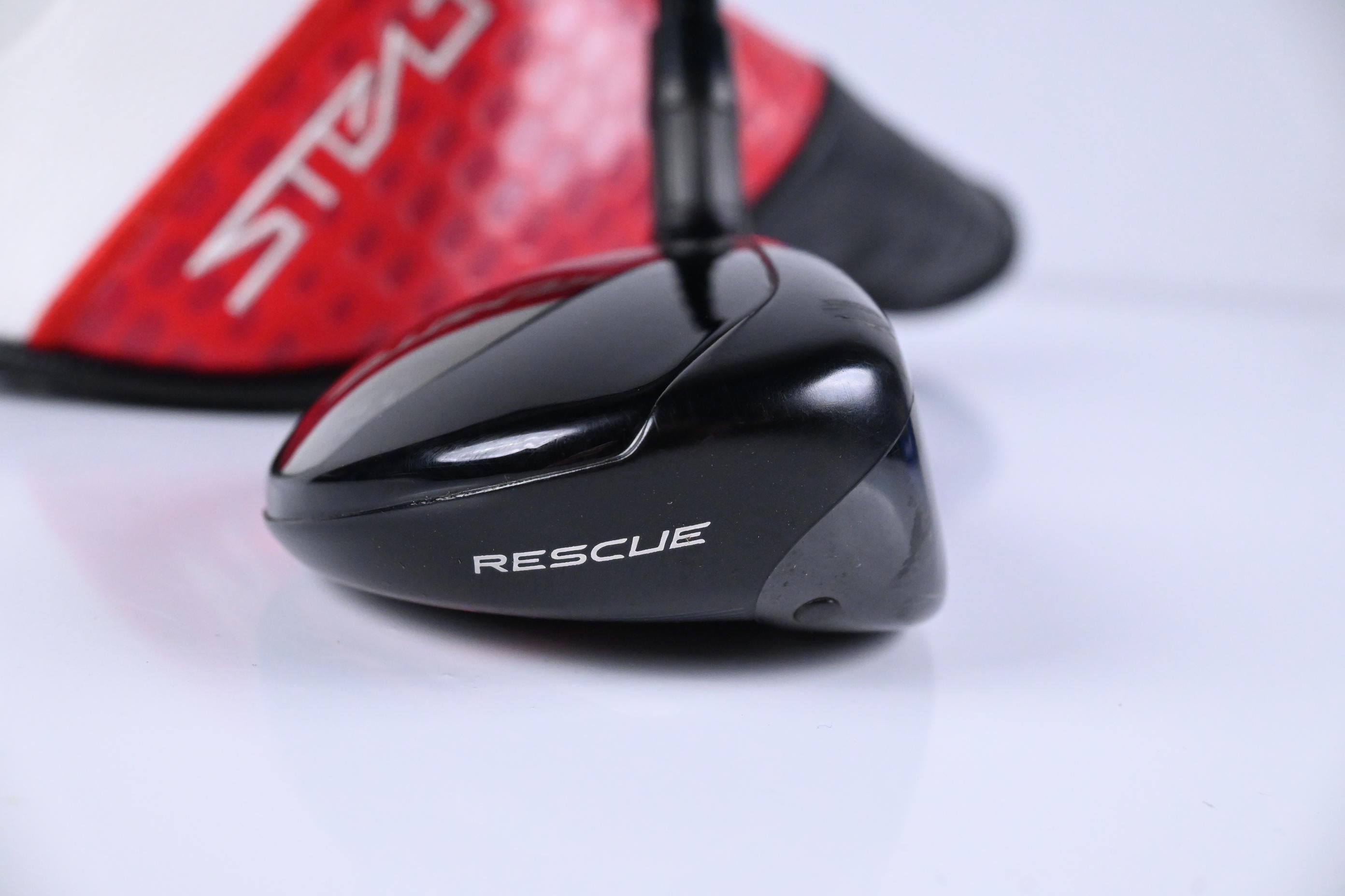 Taylormade Stealth 2 #3 Hybrid / 19 Degree / Regular Flex Fujikura Ventus TR Red