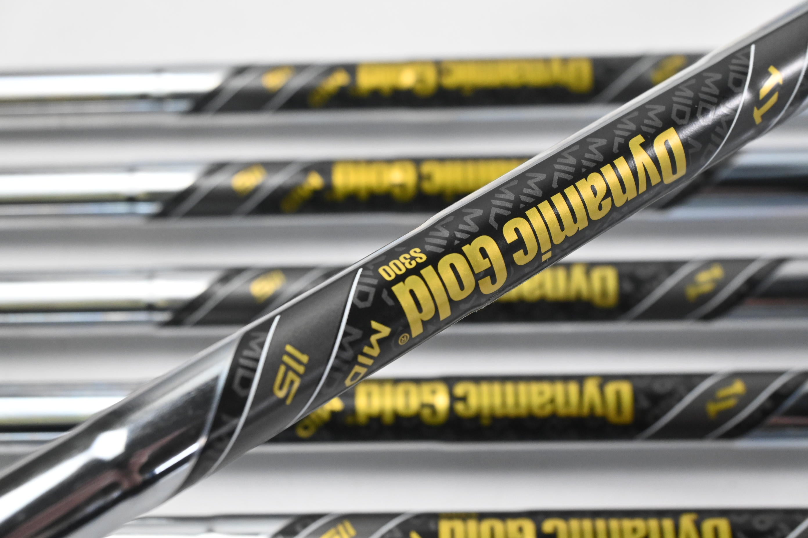 Srixon ZXi7 Irons / 5-PW / Stiff Flex Dynamic Gold Mid S300 115 Shafts