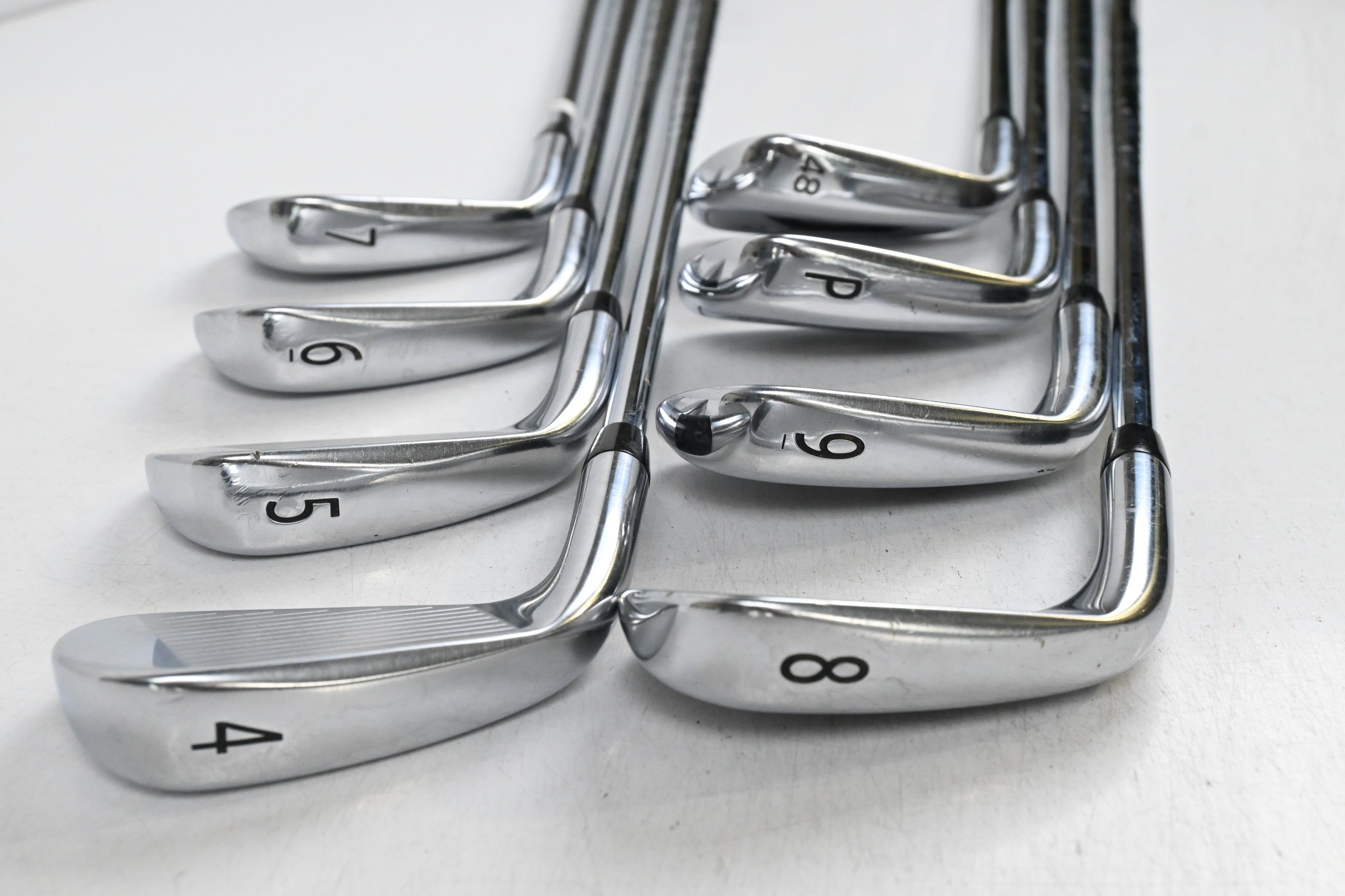 Titleist 718 AP3 Irons / 4-PW+GW / Stiff Flex AMT Black S300 Shafts