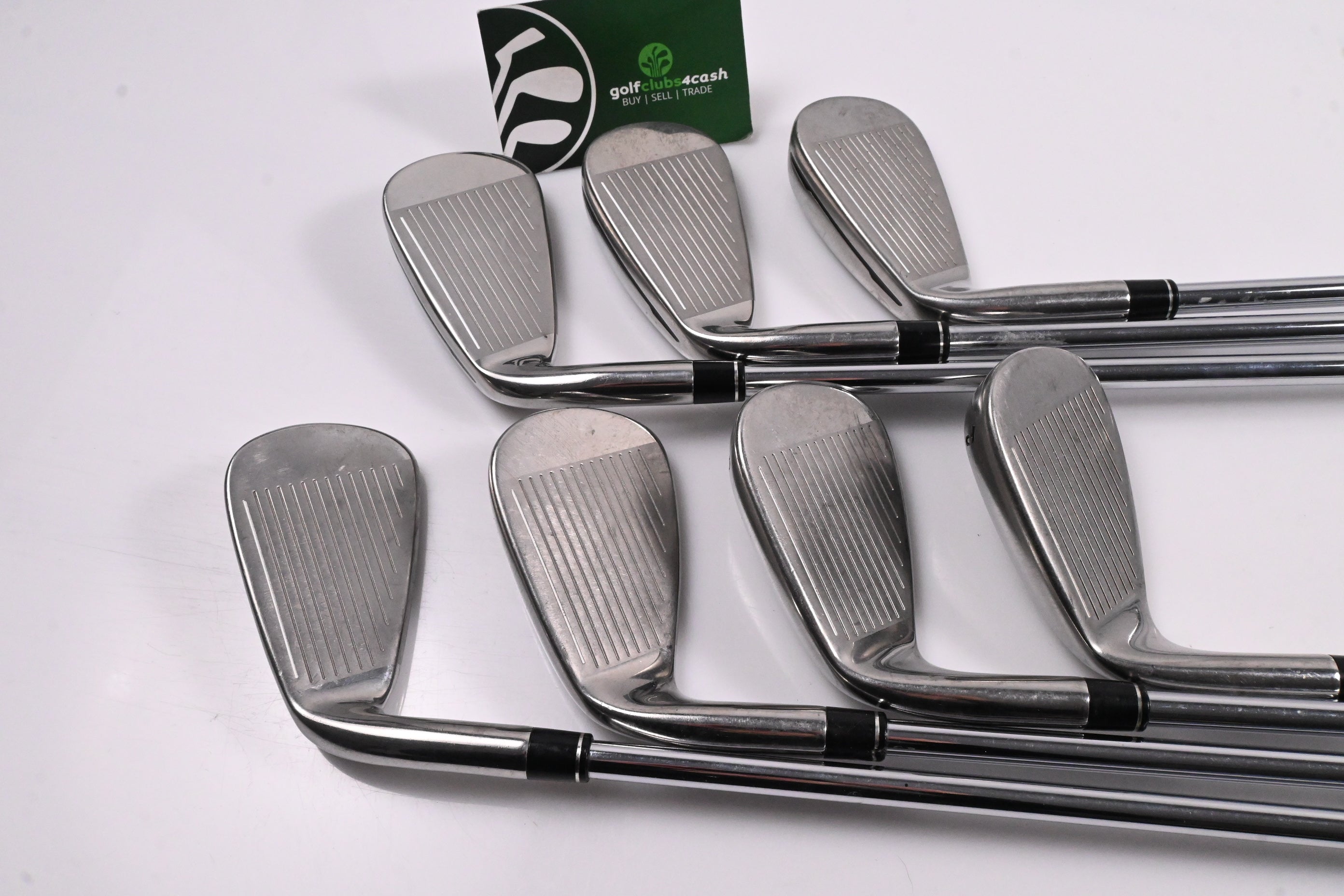 Taylormade M2 2017 Irons / 4-PW / Regular Flex Taylormade Reax Steel 88 Shafts