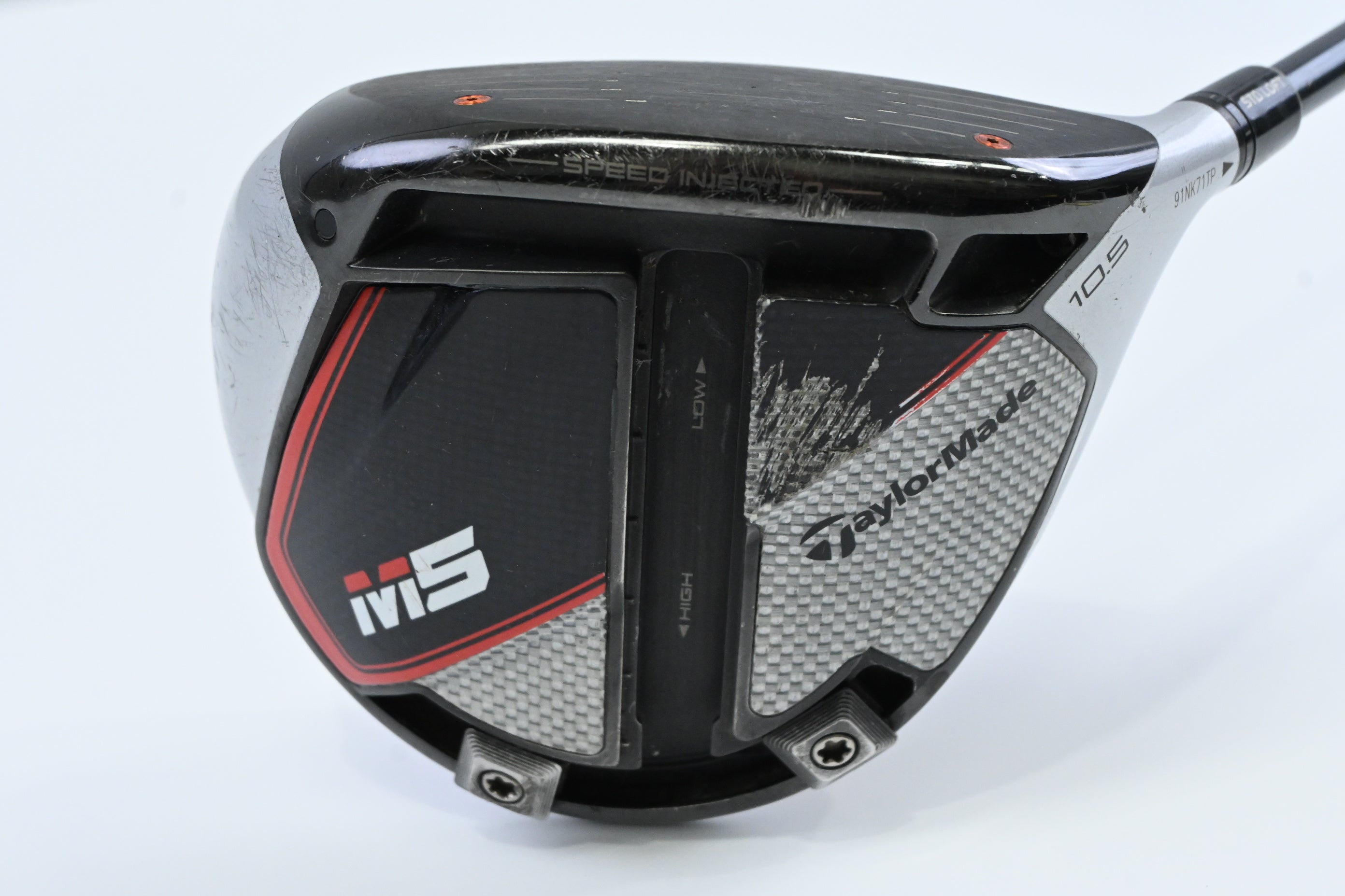Taylormade M5 Driver / 10.5 Degree / Regular Flex Fujikura Speeder 57 Shaft