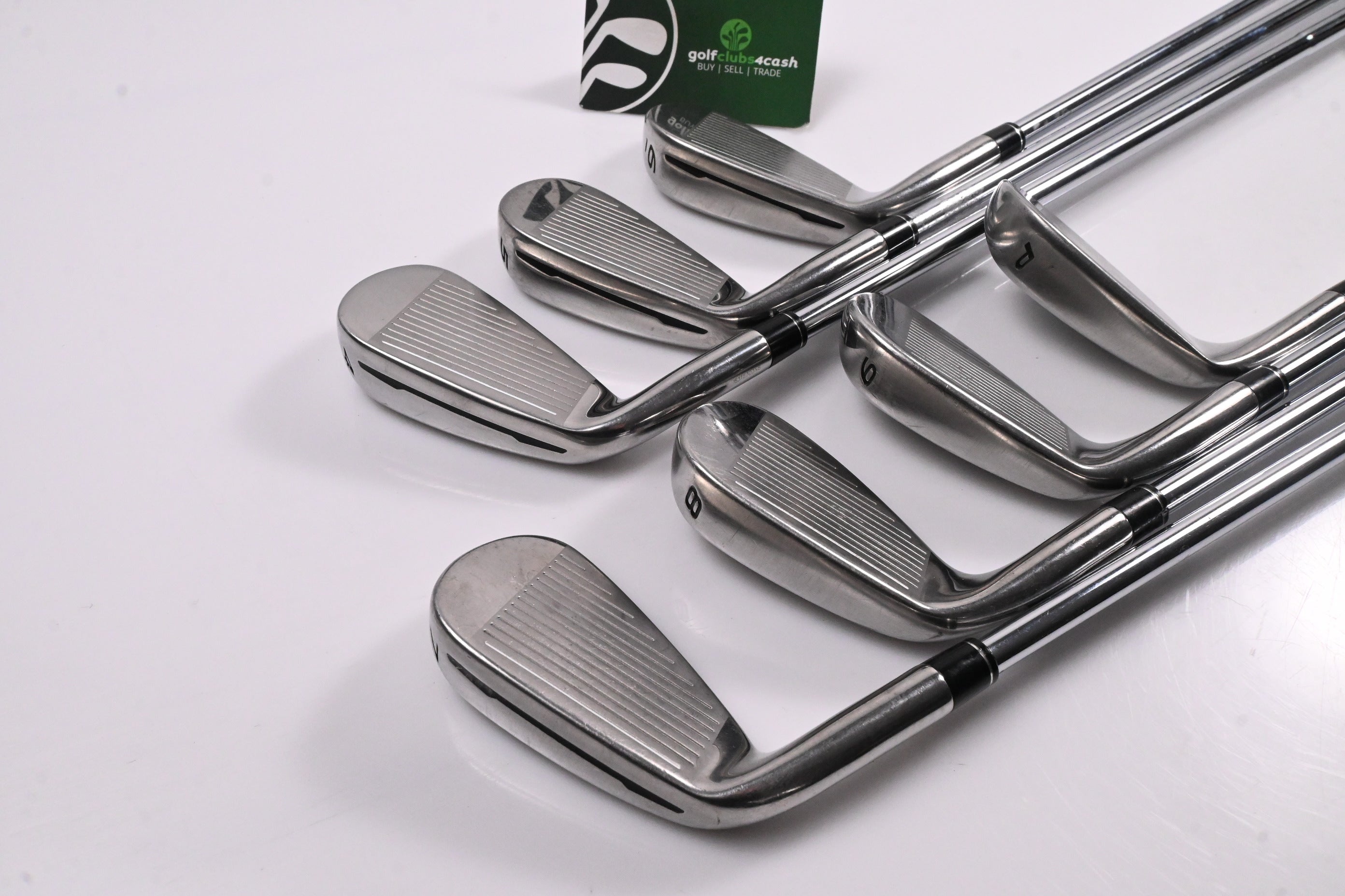 Taylormade M2 2017 Irons / 4-PW / Regular Flex Taylormade Reax Steel 88 Shafts