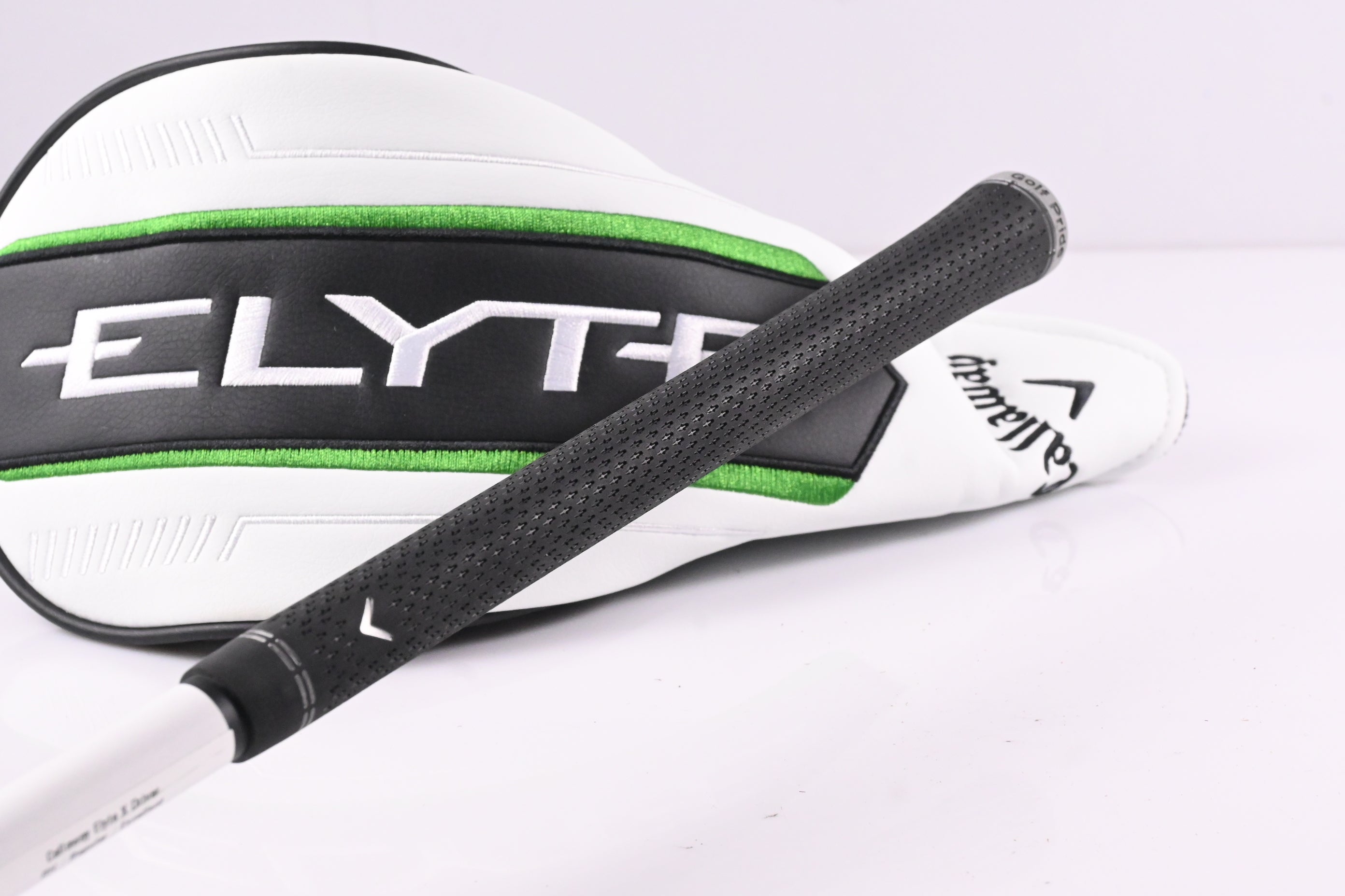 Callaway Elyte X Driver / 10.5 Degree / Regular Flex Vanquish 4 Shaft