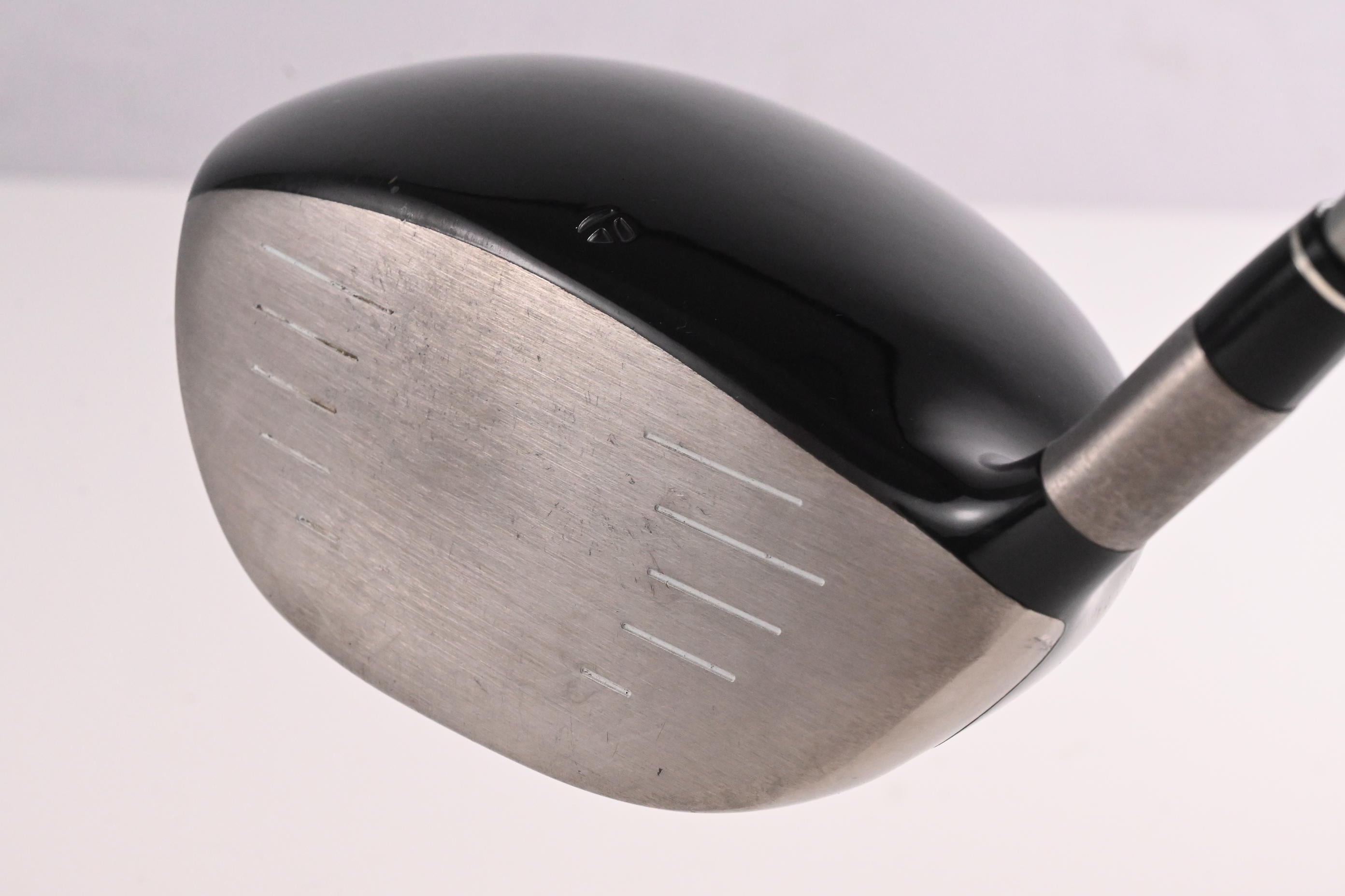 Taylormade R540 XD Driver / 10.5 Degree / Stiff Flex Fujikura Speeder TM-55