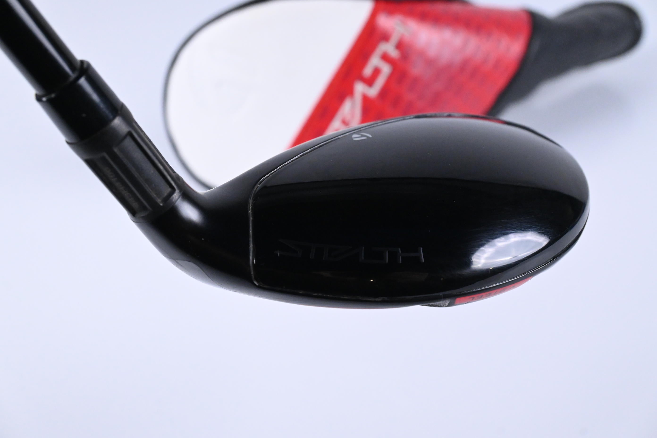 Taylormade Stealth 2 #3 Hybrid / 19 Degree / Regular Flex Fujikura Ventus TR Red