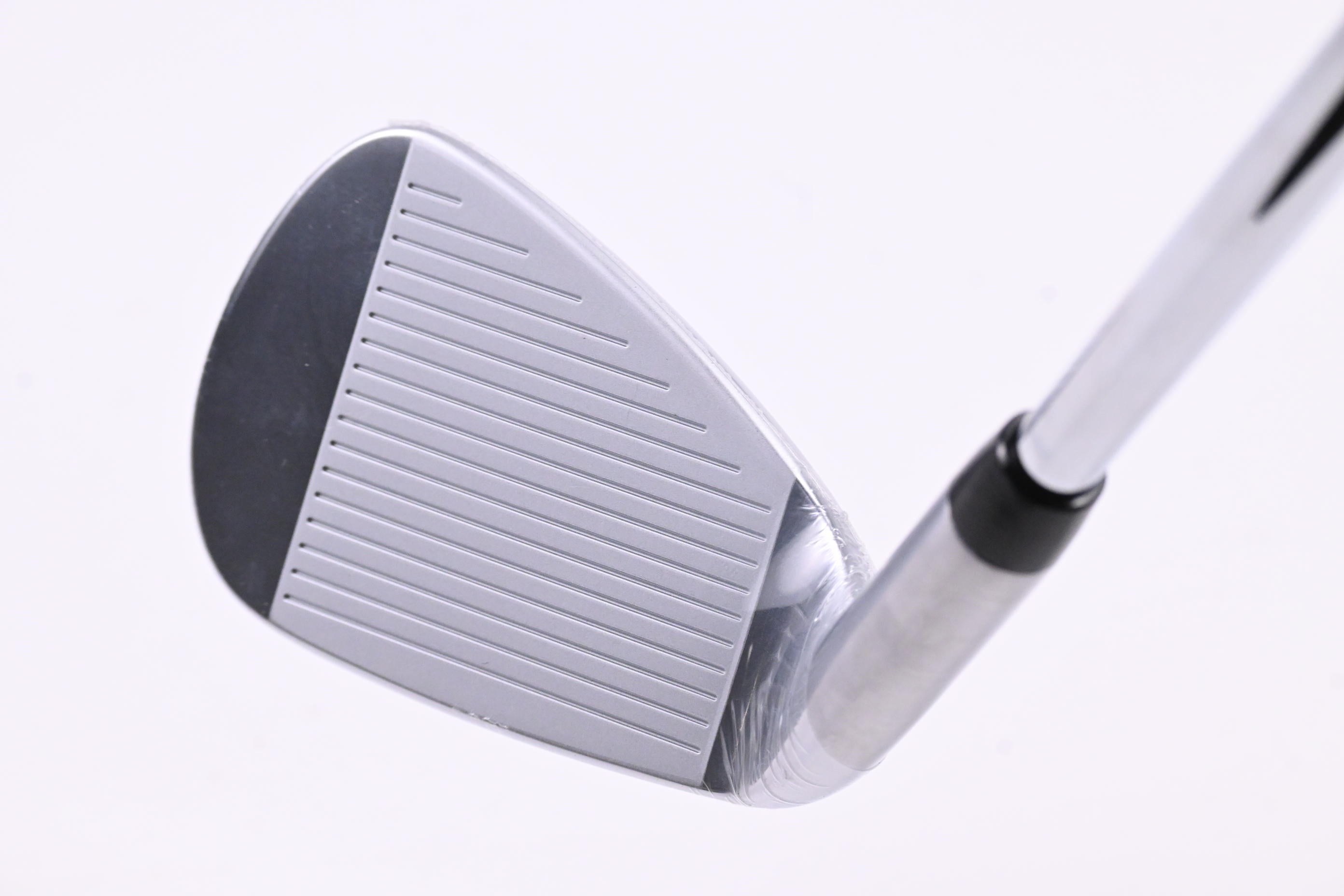XXIO X 2022 Pitching Wedge / 43 Degree / Stiff Flex Dynamic Gold DST 98 Shaft
