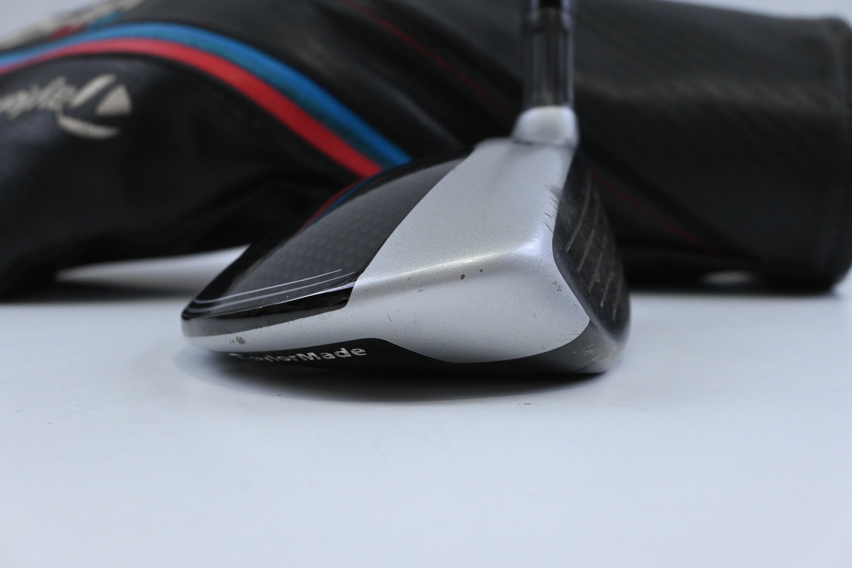 Taylormade M4 #5 Wood / 18 Degree / Regular Flex Fujikura Atmos Red 5 Shaft