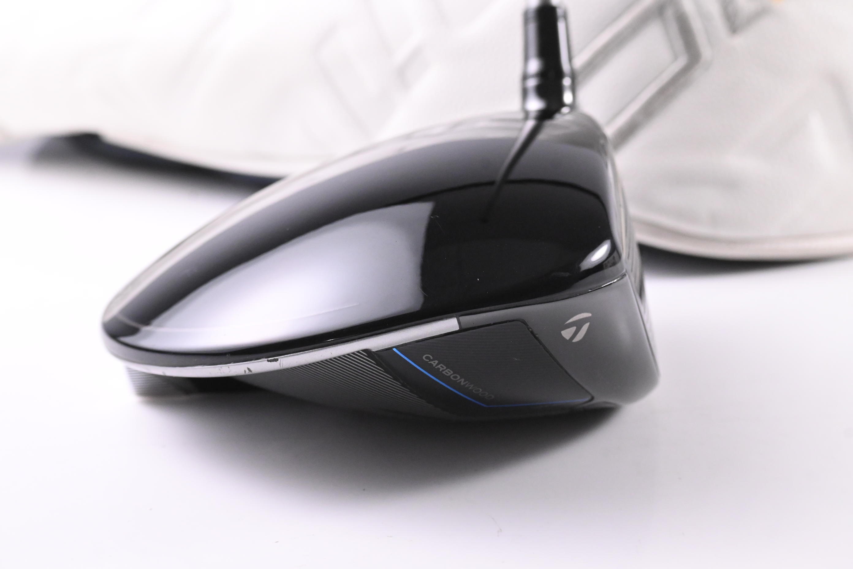 Taylormade Qi10 Max Driver / 10.5 Degree / Regular Flex Fujikura SpeederNX TCS