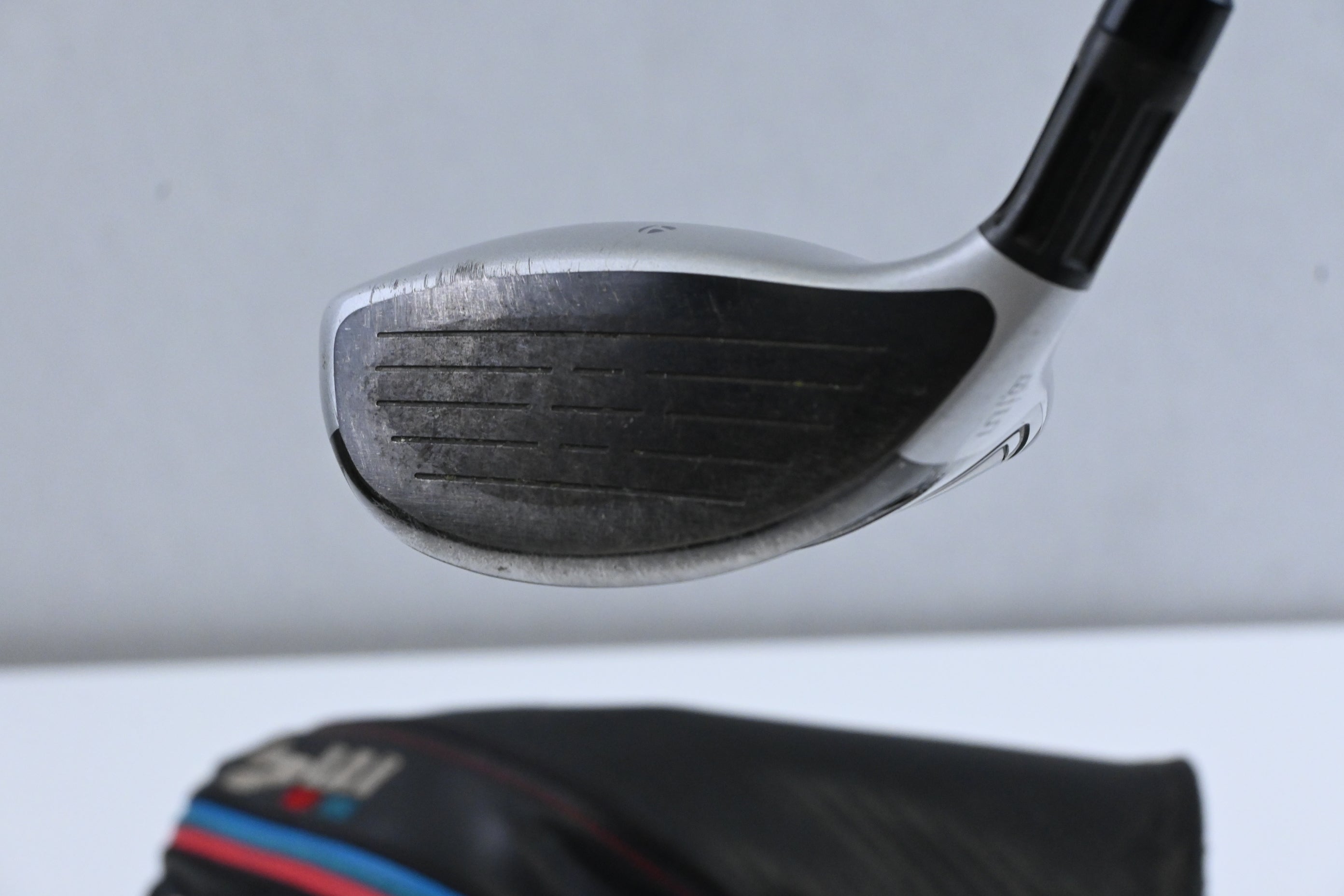 Taylormade M4 #5 Wood / 18 Degree / Regular Flex Fujikura Atmos Red 5 Shaft