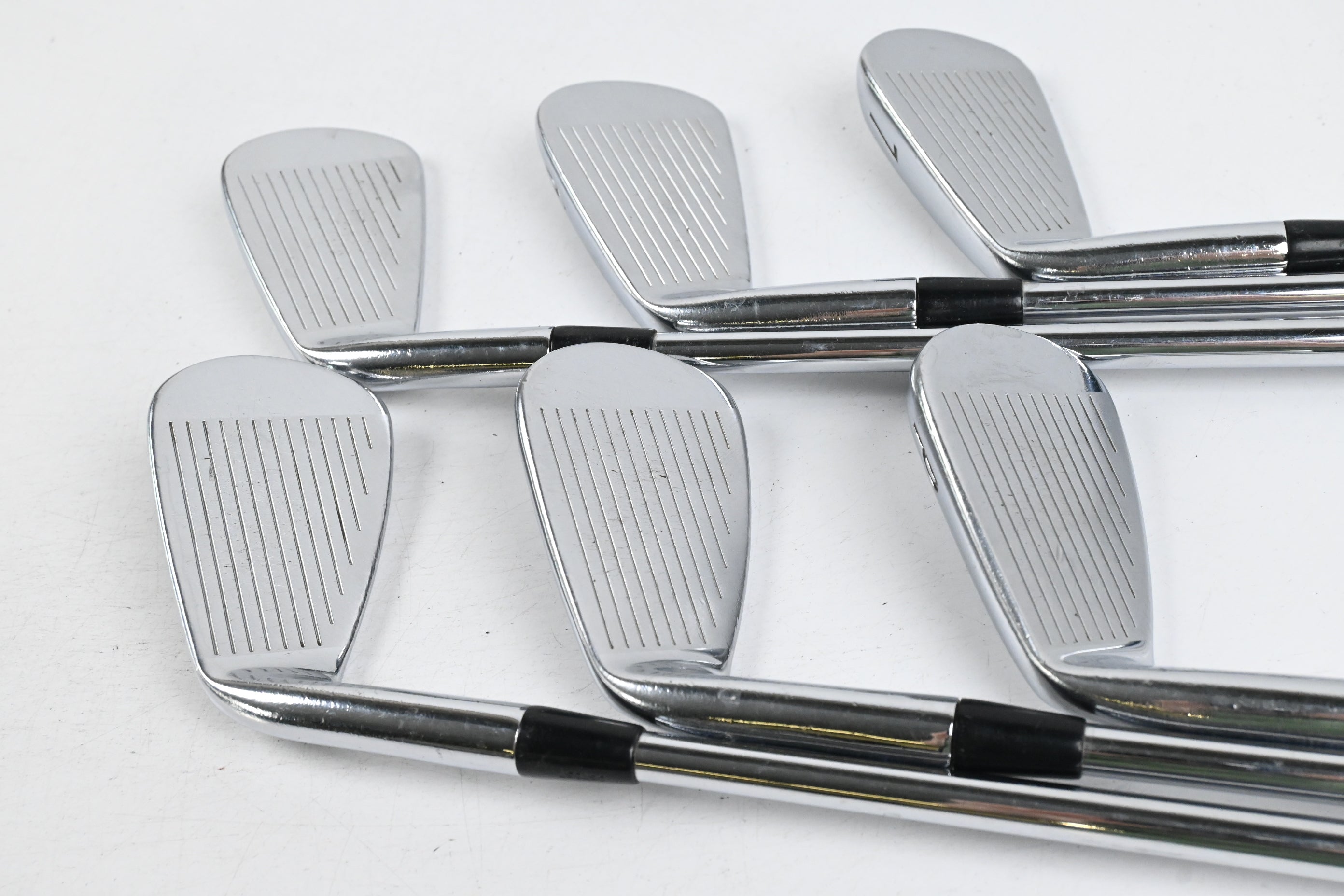 Titleist 712 AP2 Irons / 5-PW / Stiff Flex Project X Precision Shafts