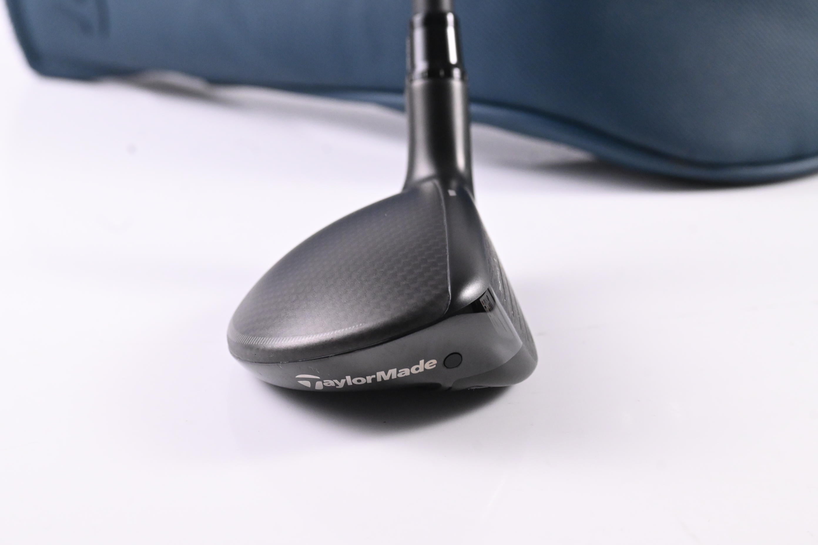 Taylormade Qi4D #4 Hybrid / 22 Degree / Regular Flex REAX By KBS 65 Shaft