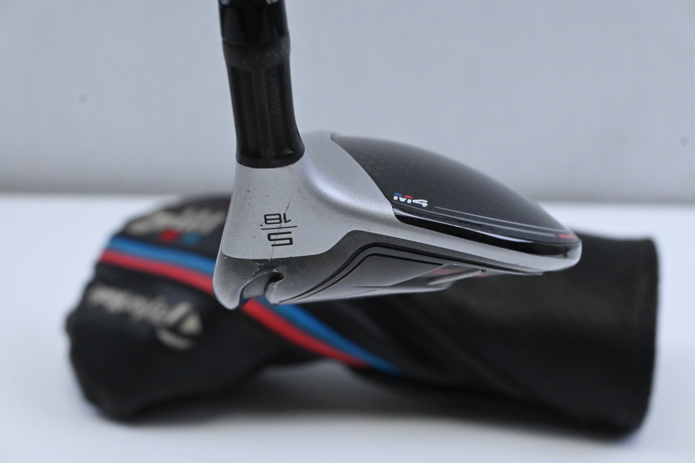 Taylormade M4 #5 Wood / 18 Degree / Regular Flex Fujikura Atmos Red 5 Shaft