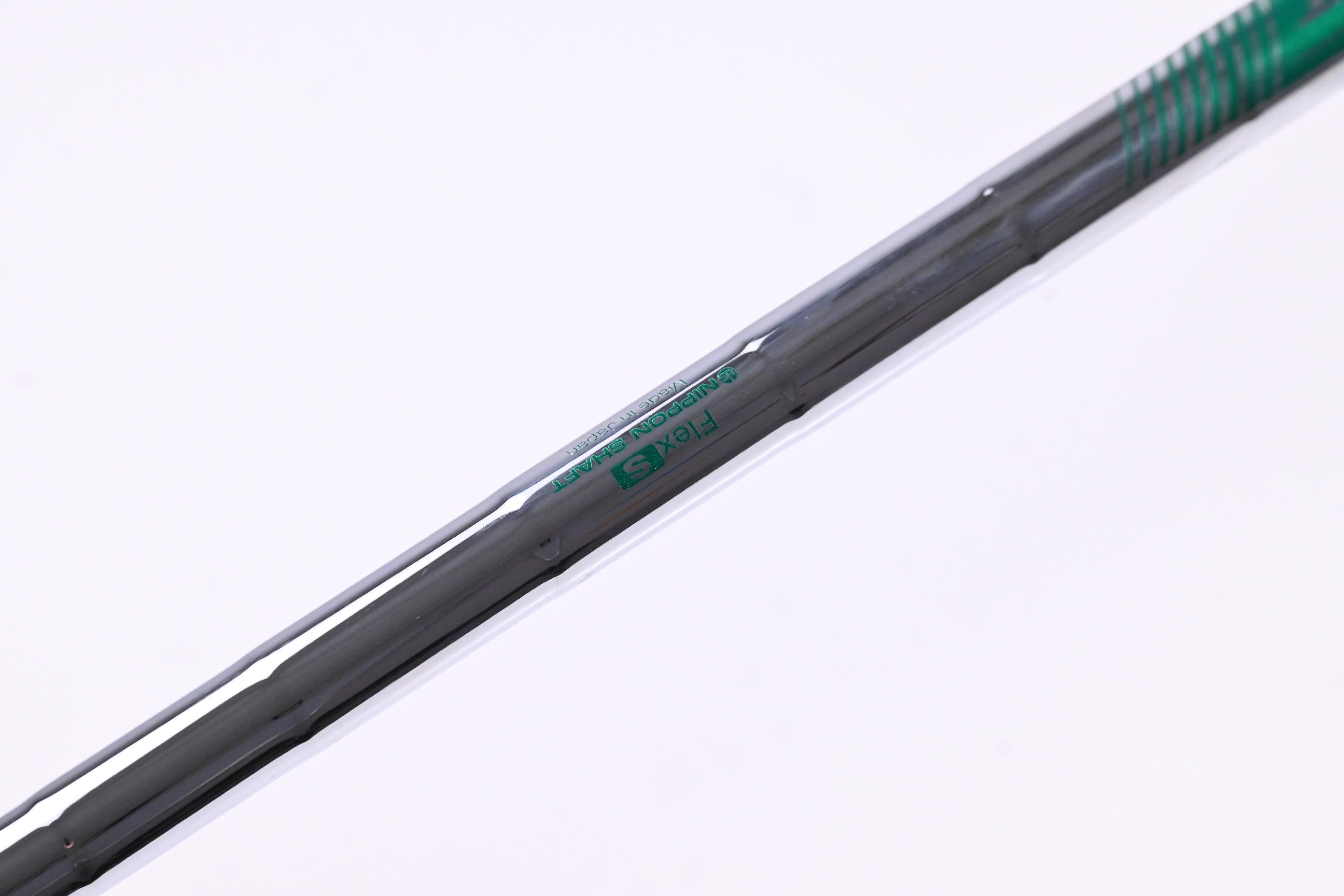 XXIO X 2022 Pitching Wedge / 43 Degree / Stiff Flex Dynamic Gold DST 98 Shaft