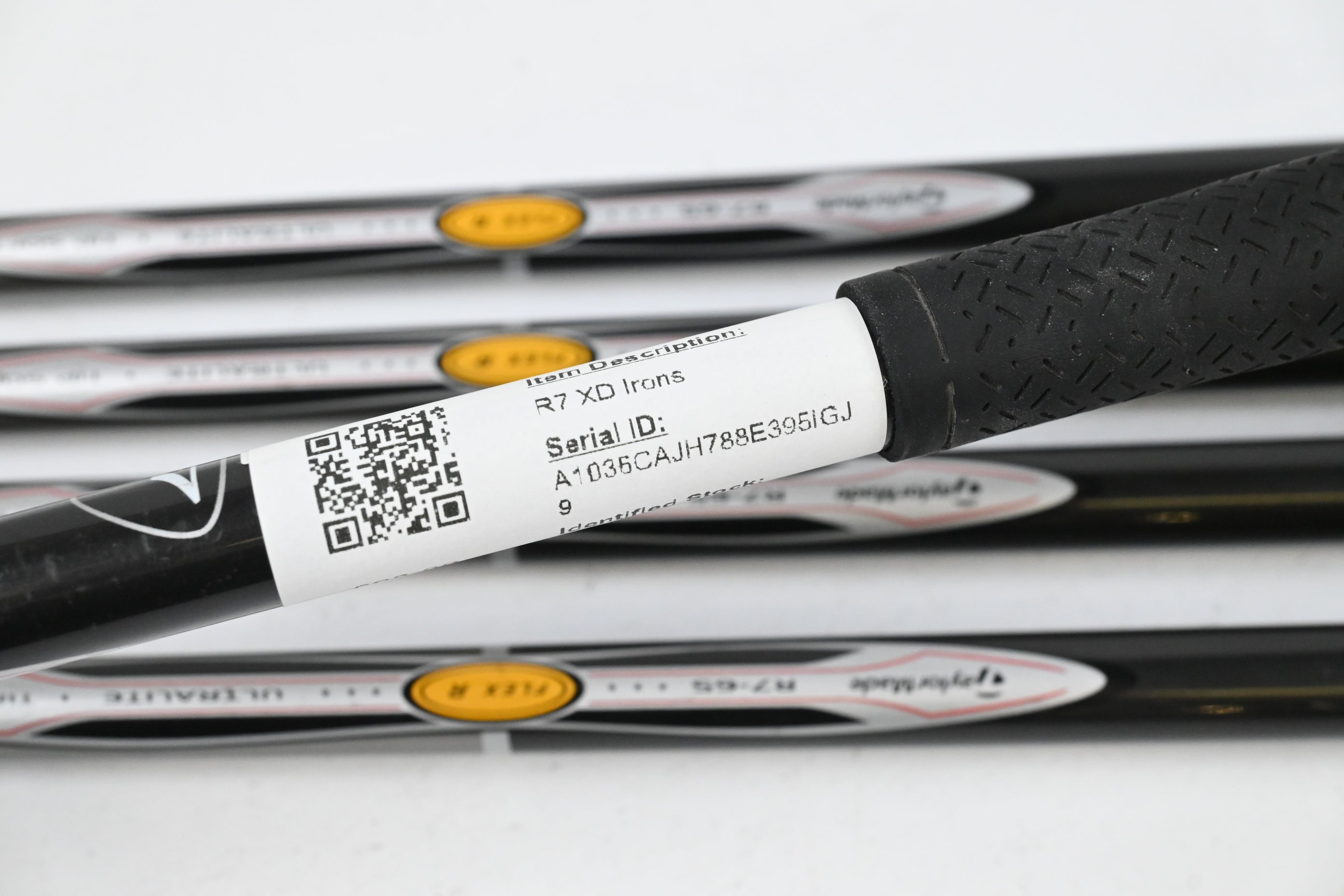 Taylormade R7 XD Irons / 4-8i / Regular Flex Taylormade Ultralite R7-65 Shaft