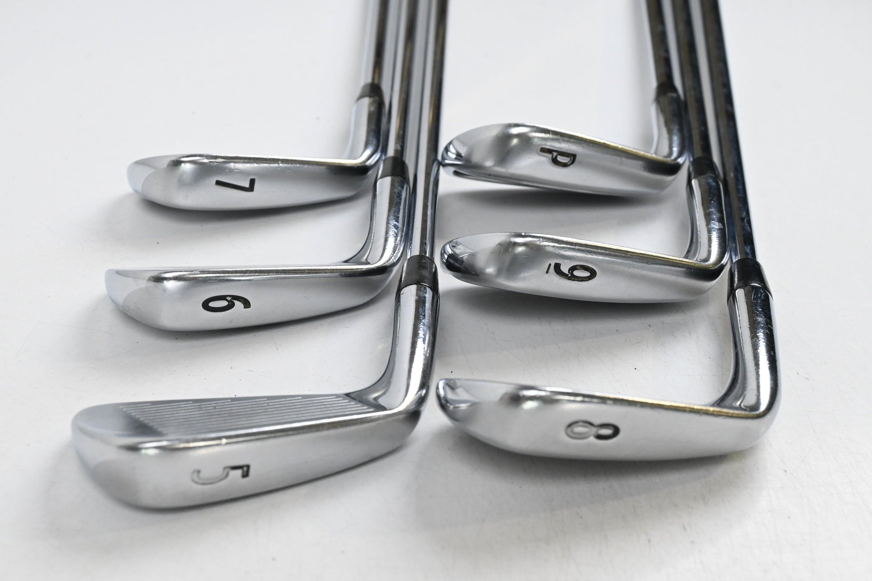 Titleist 712 AP2 Irons / 5-PW / Stiff Flex Project X Precision Shafts