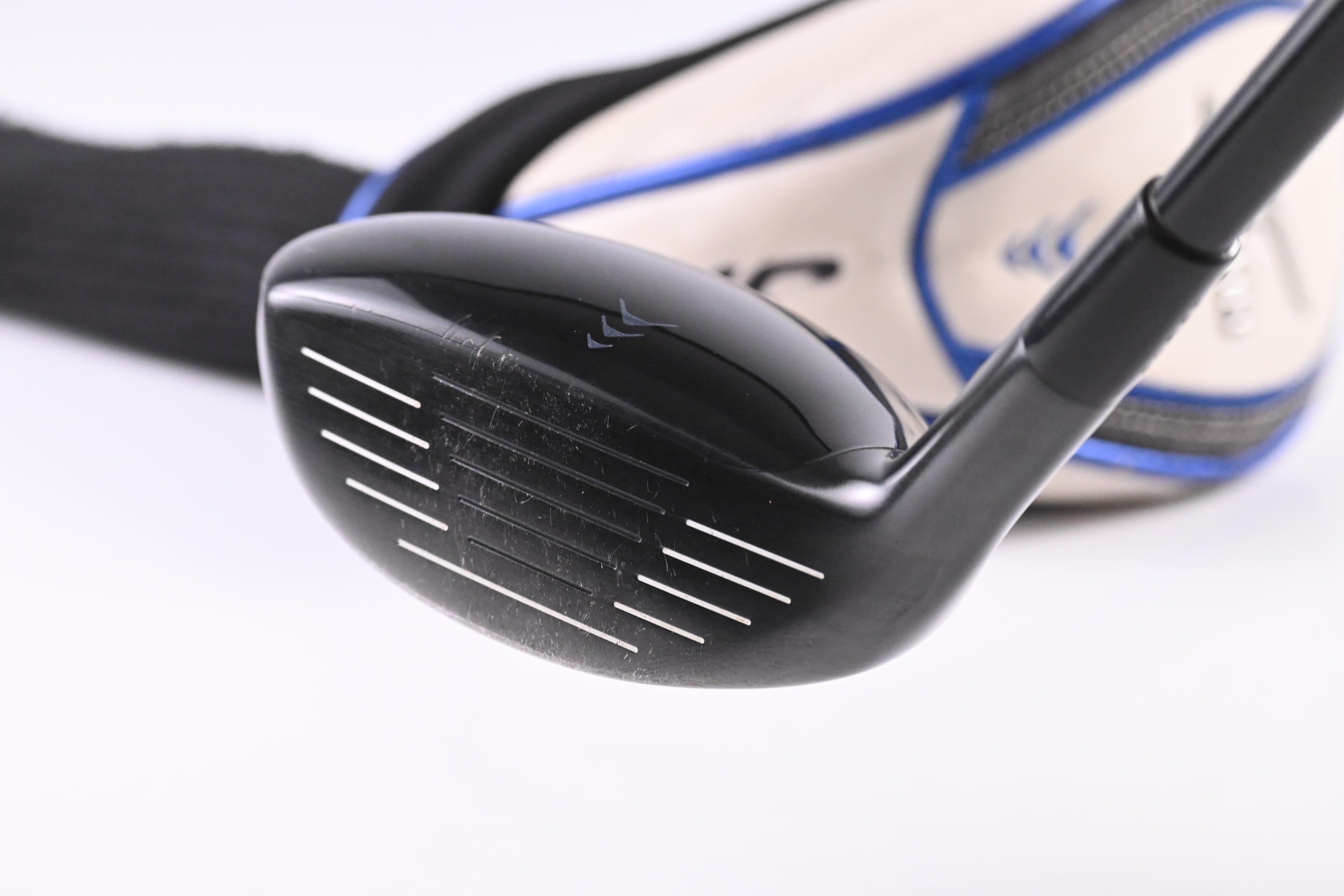 Mizuno JPX 825 #2 Hybrid / 16 Degree / Stiff Flex Fujikura Orochi 85 Shaft