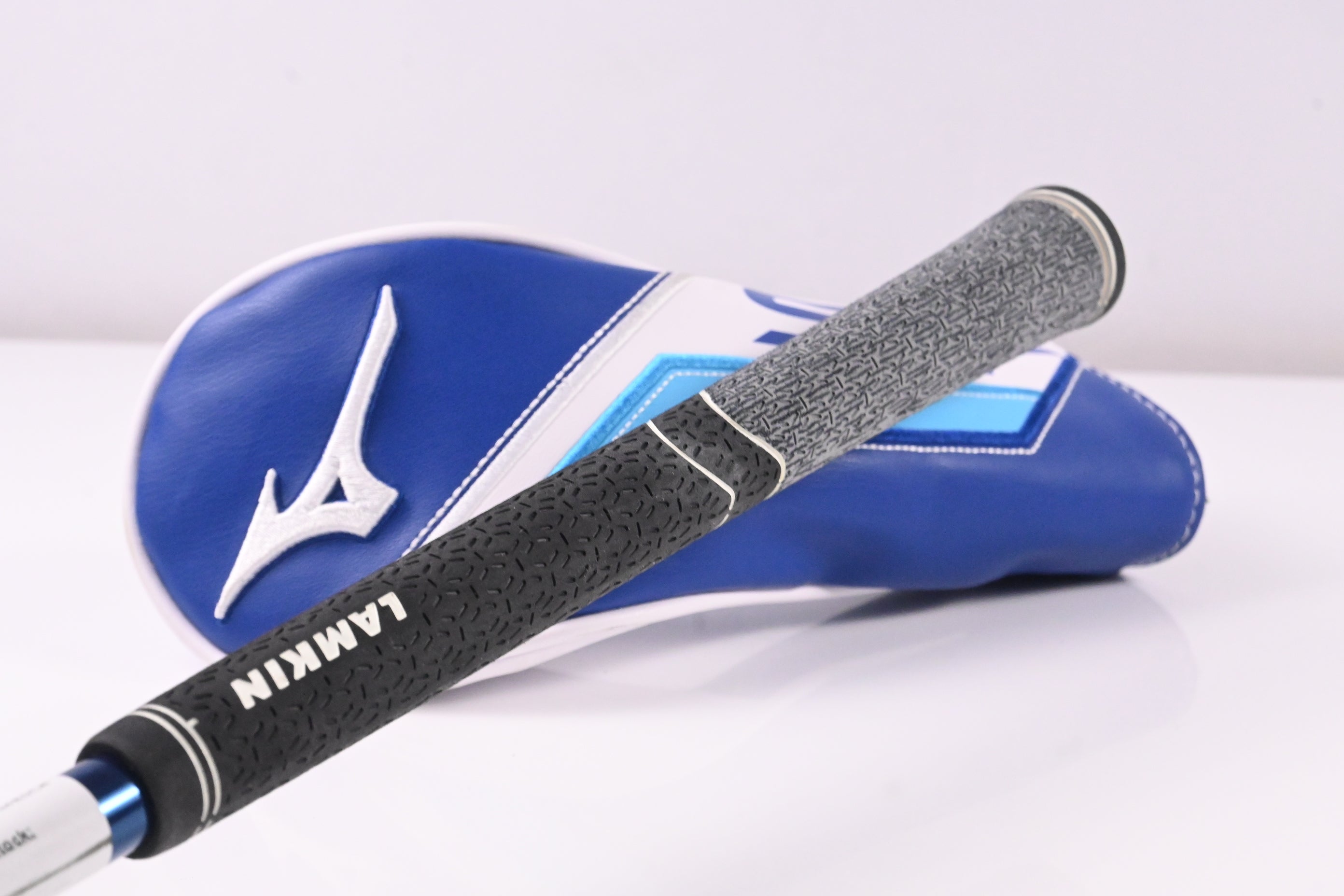 Left Hand Mizuno ST-Max 230 #4 Hybrid / 22 Degree / Senior Flex UST LiNQ Blue 75