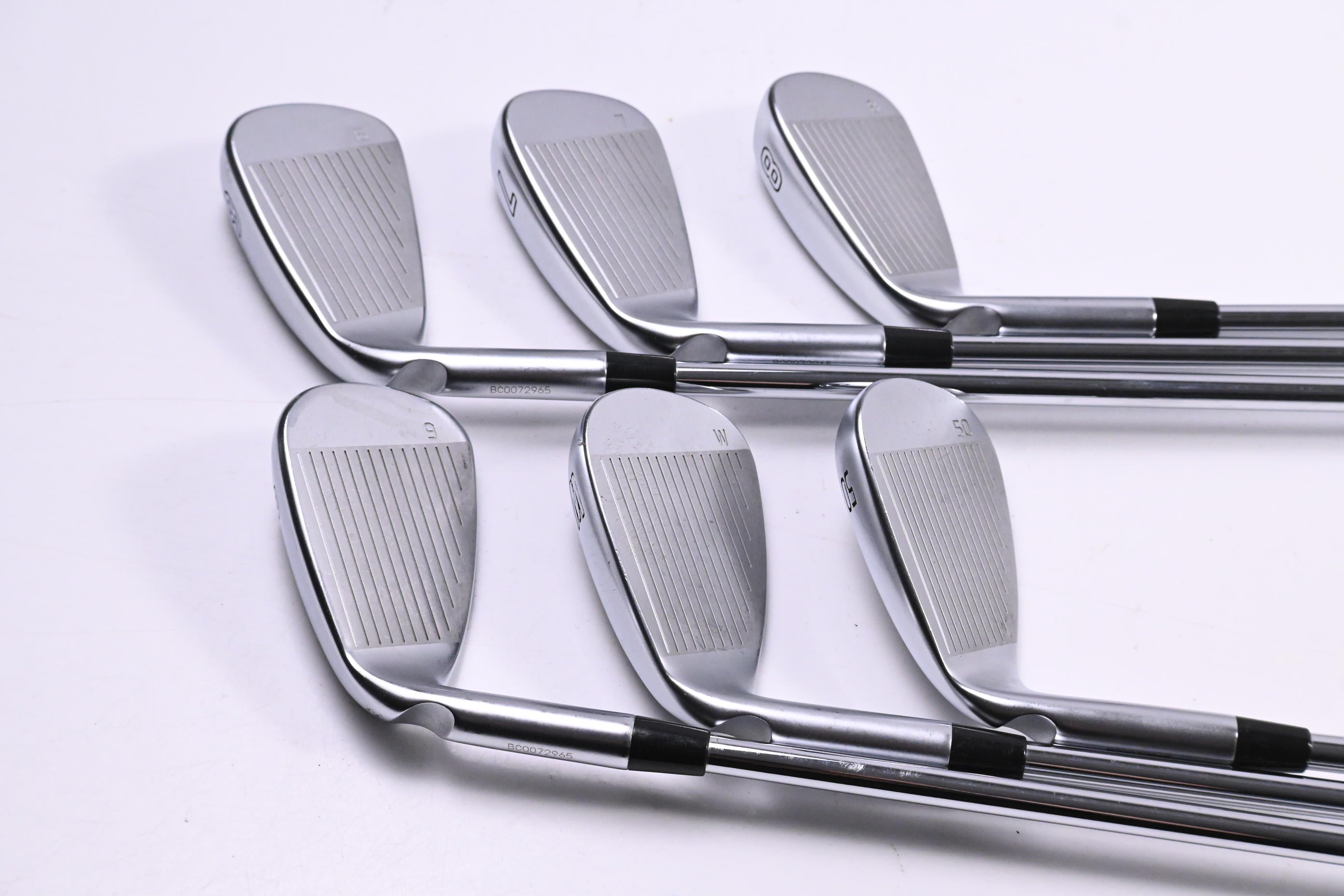 Ping G730 Irons / 6-PW+50° / Black Dot / Regular Flex Ping AWT 3.0 Shafts