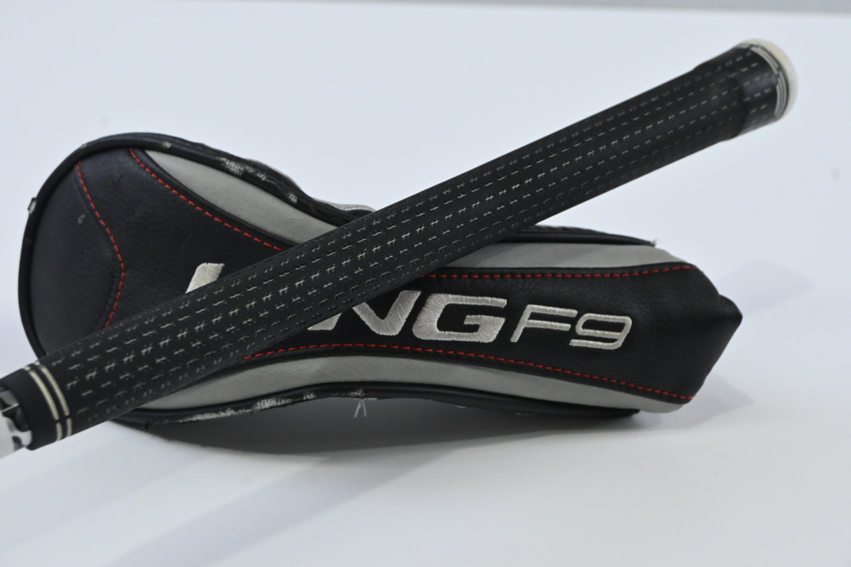 Cobra King F9 #3 Hybrid / 19 Degree / Regular Flex Fujikura Atmos Black 7 Shaft