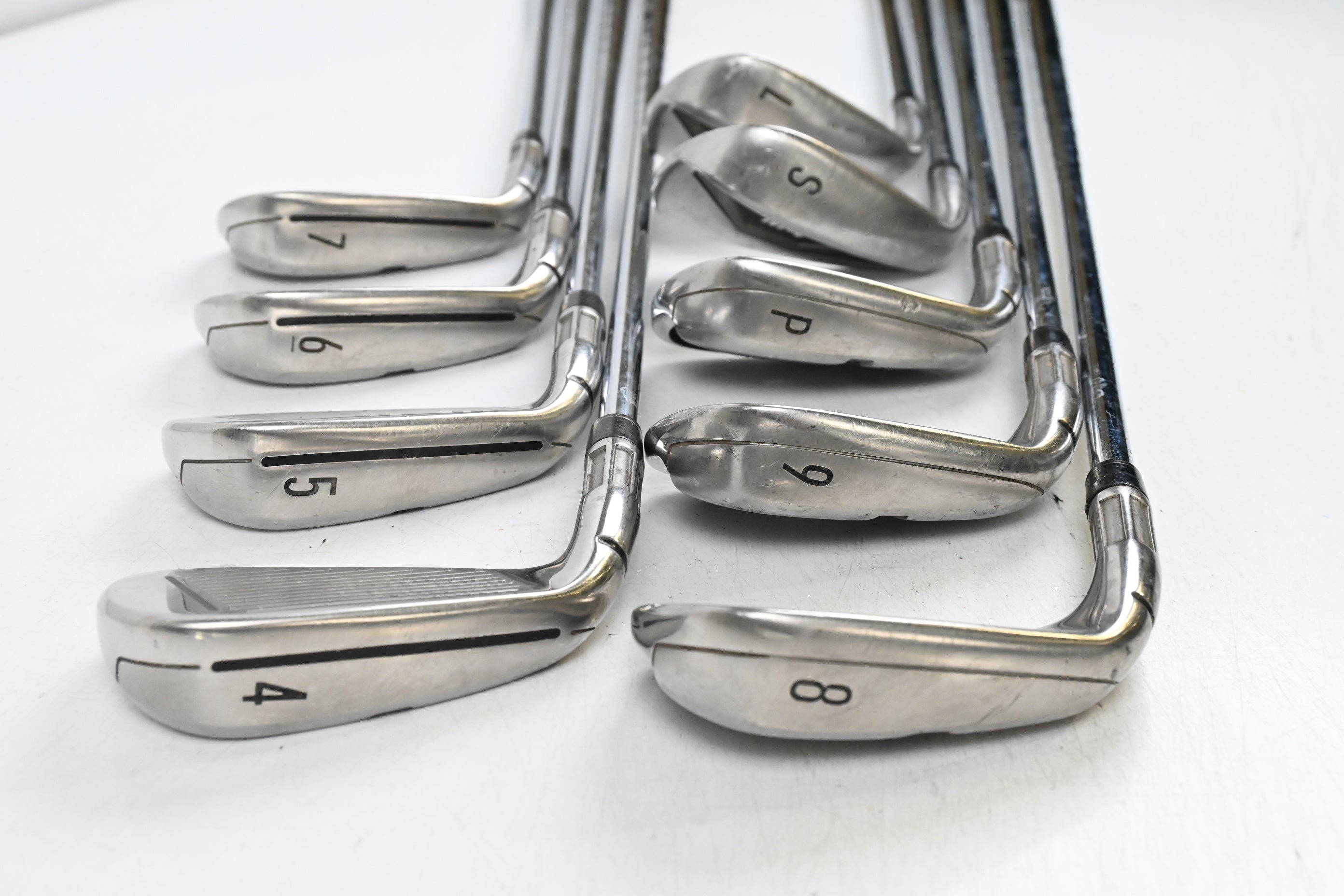 Taylormade M4 Irons / 4-PW+SW+LW / Regular Flex XP 100 R300 Shafts