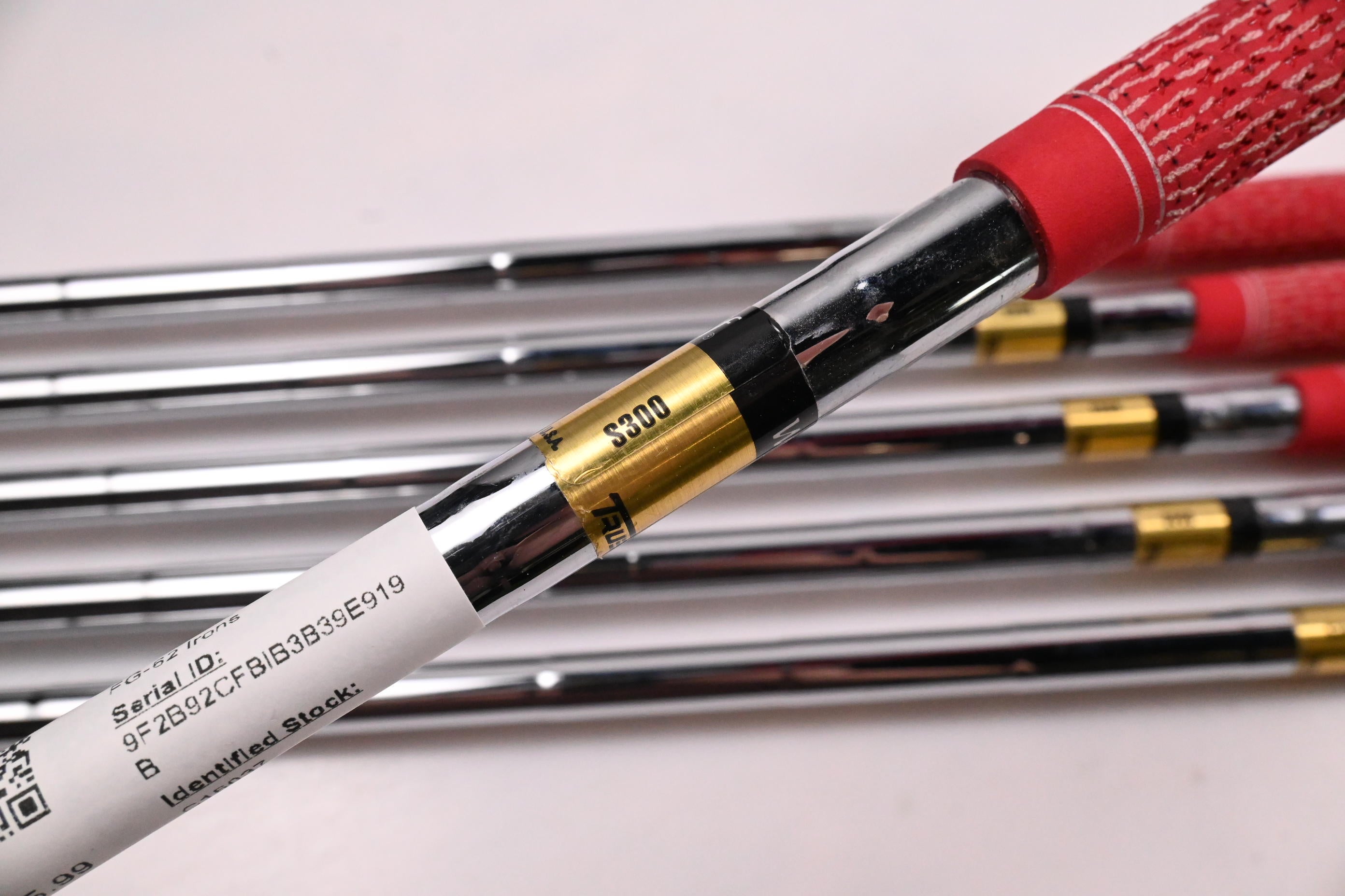 Wilson FG-62 Irons / 5-PW / Stiff Flex Dynamic Gold S300 Shafts