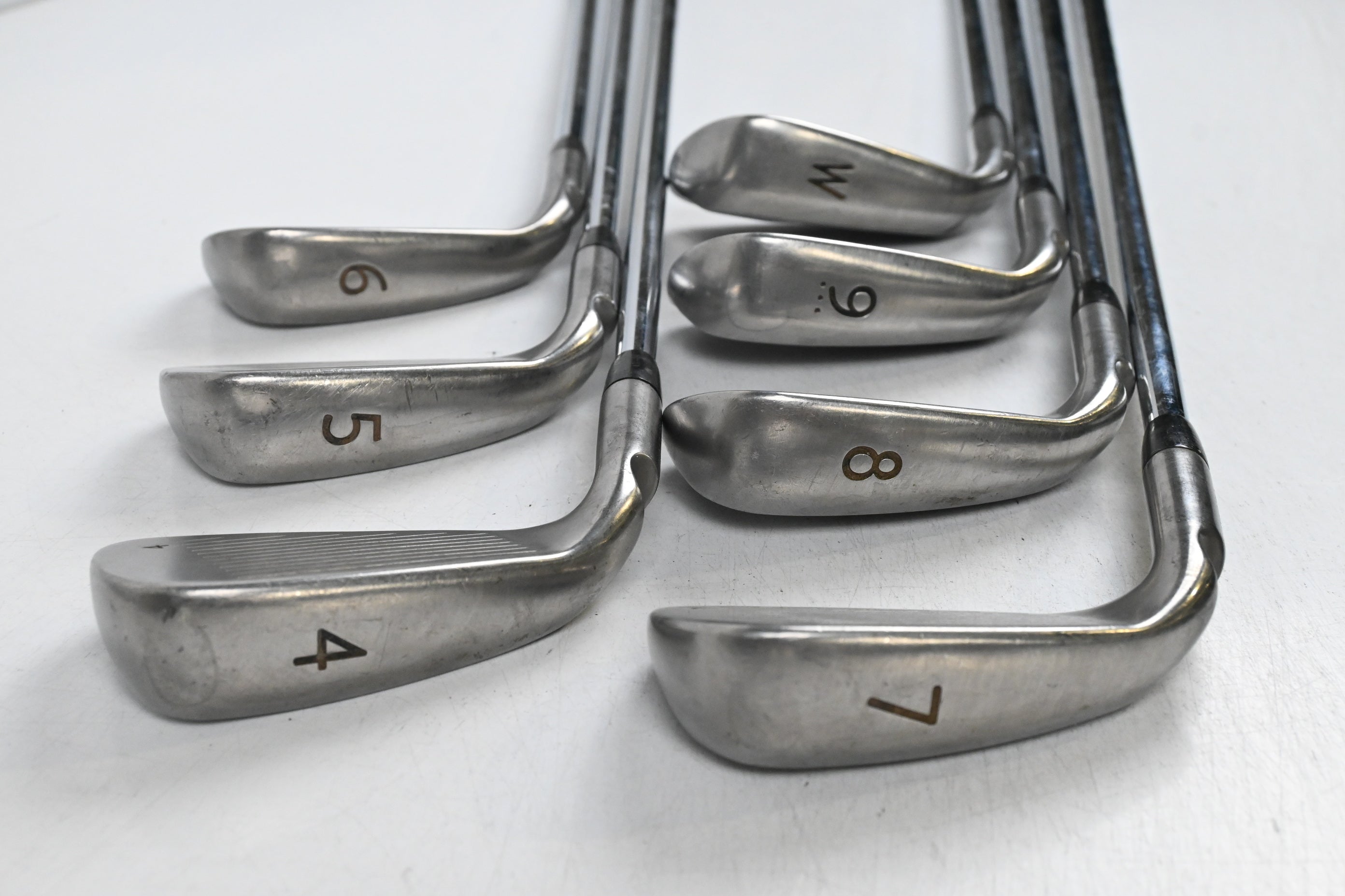 Ping G Series Irons / 4-PW / Green Dot / Regular Flex Ping AWT 2.0 Shafts