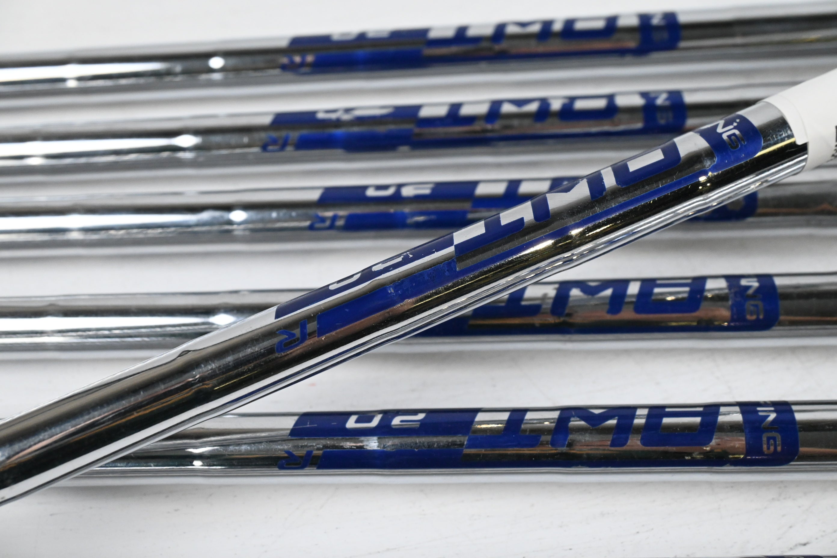 Ping G Series Irons / 4-PW / Green Dot / Regular Flex Ping AWT 2.0 Shafts