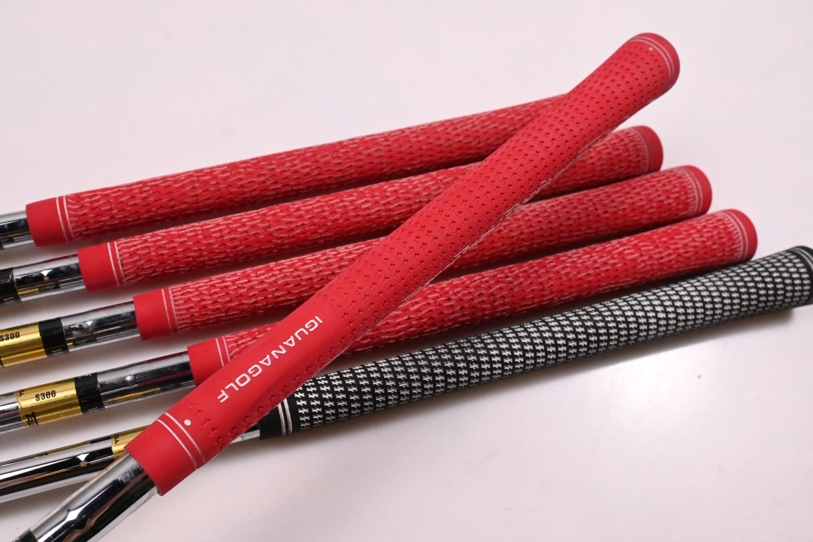 Wilson FG-62 Irons / 5-PW / Stiff Flex Dynamic Gold S300 Shafts