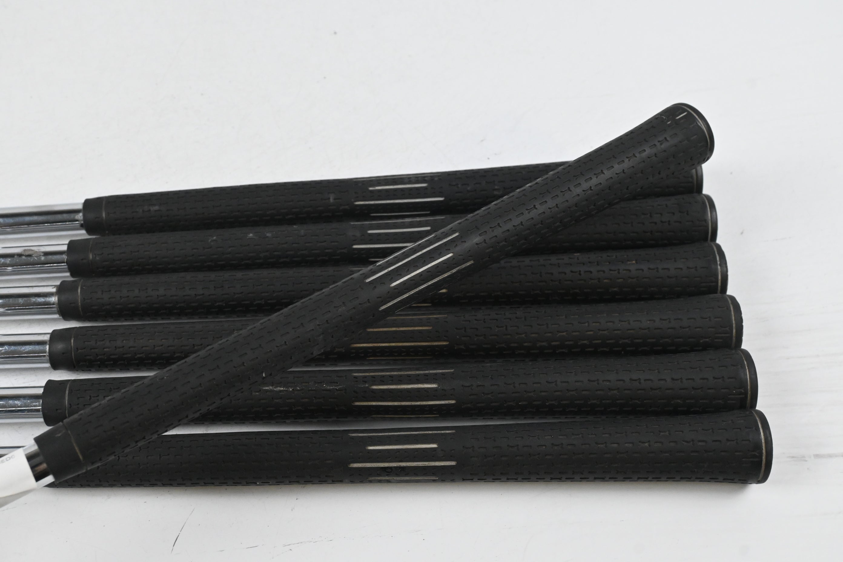 Ping G Series Irons / 4-PW / Green Dot / Regular Flex Ping AWT 2.0 Shafts