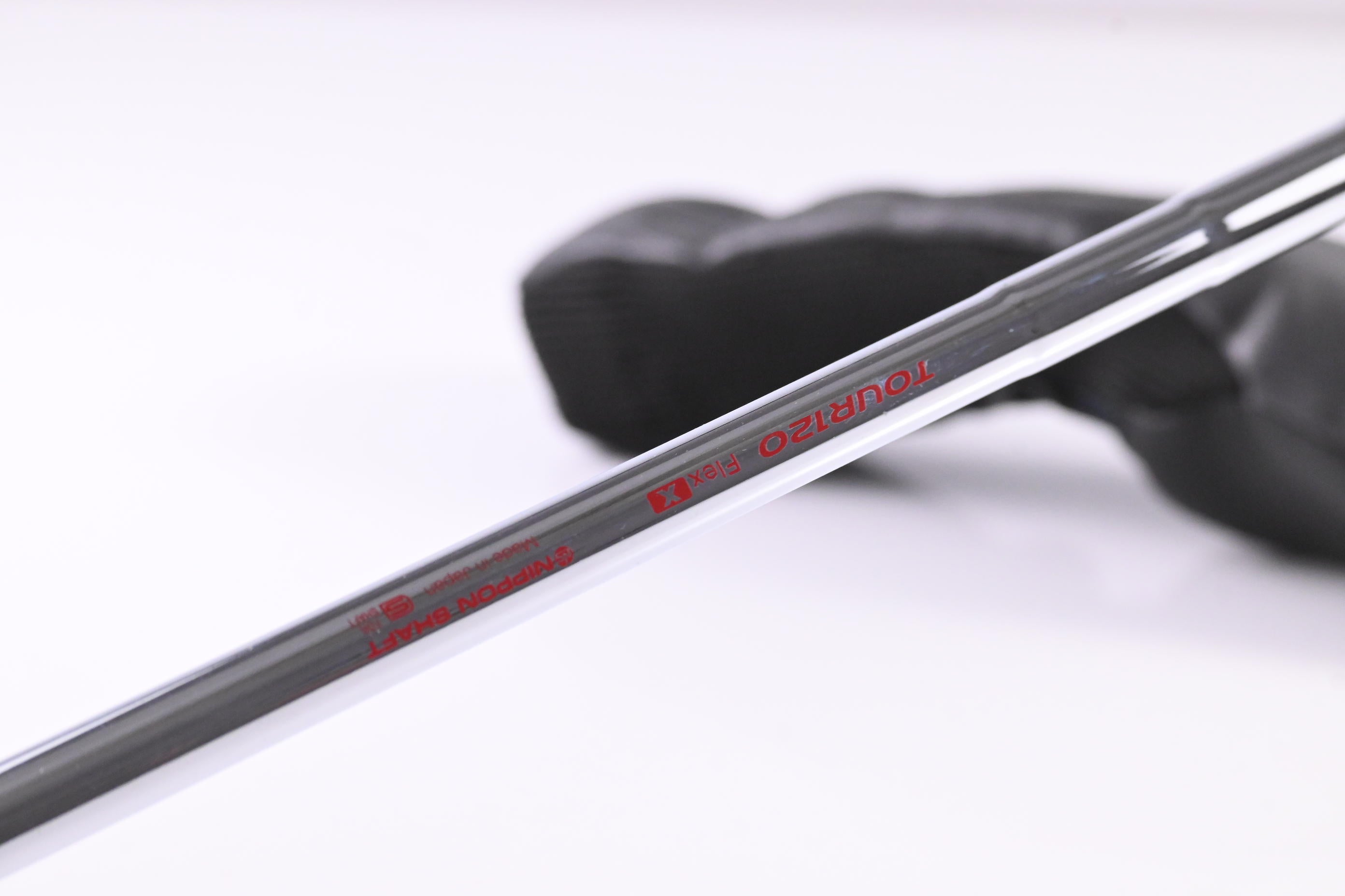 Mizuno JPX 925 Fli-Hi #6 Hybrid / 28 Degree / X-Flex NS Pro Modus 3 Tour 120