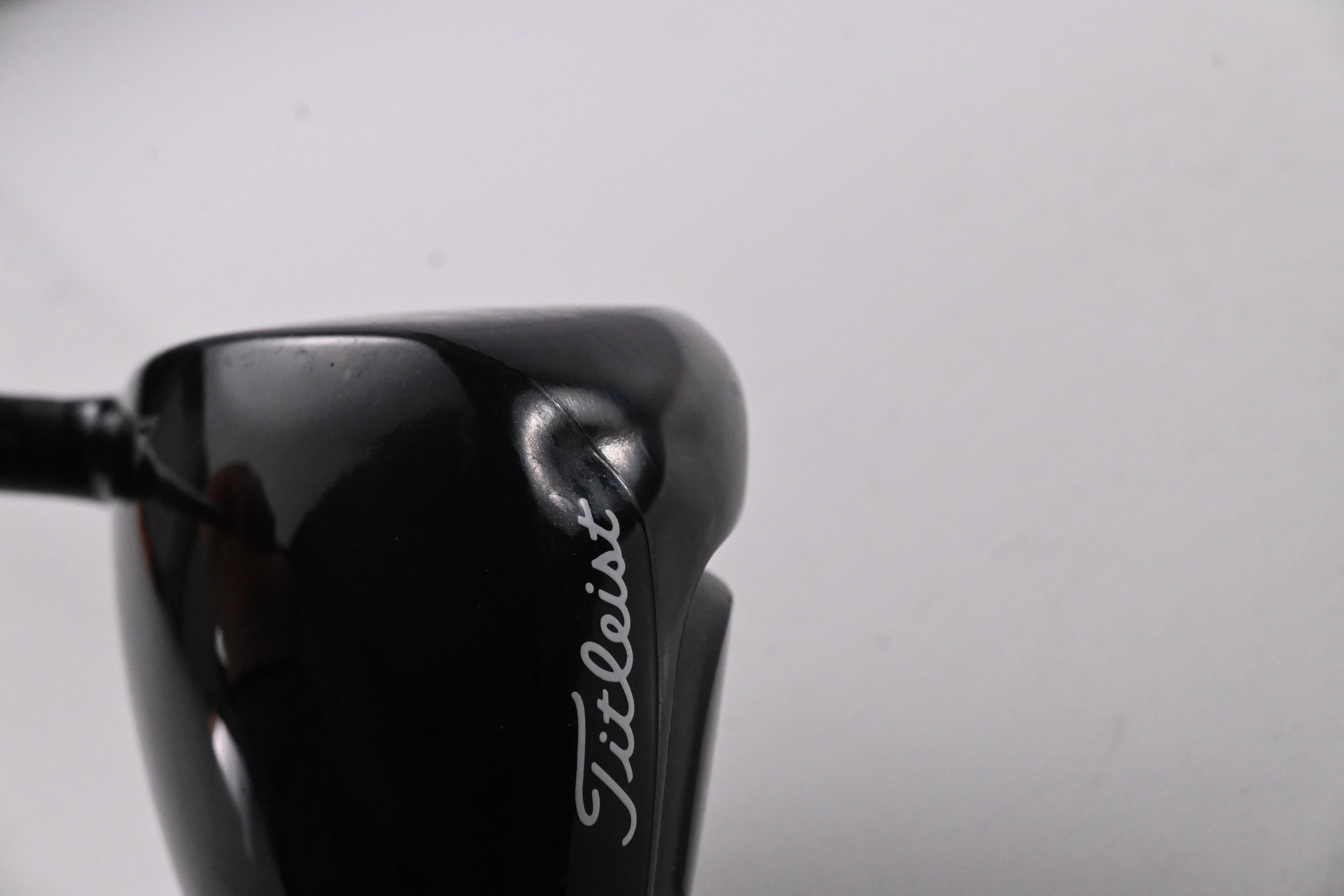 Titleist 915 D3 Driver / 9.5 Degree / Regular Flex Diamana M+ 50 Shaft