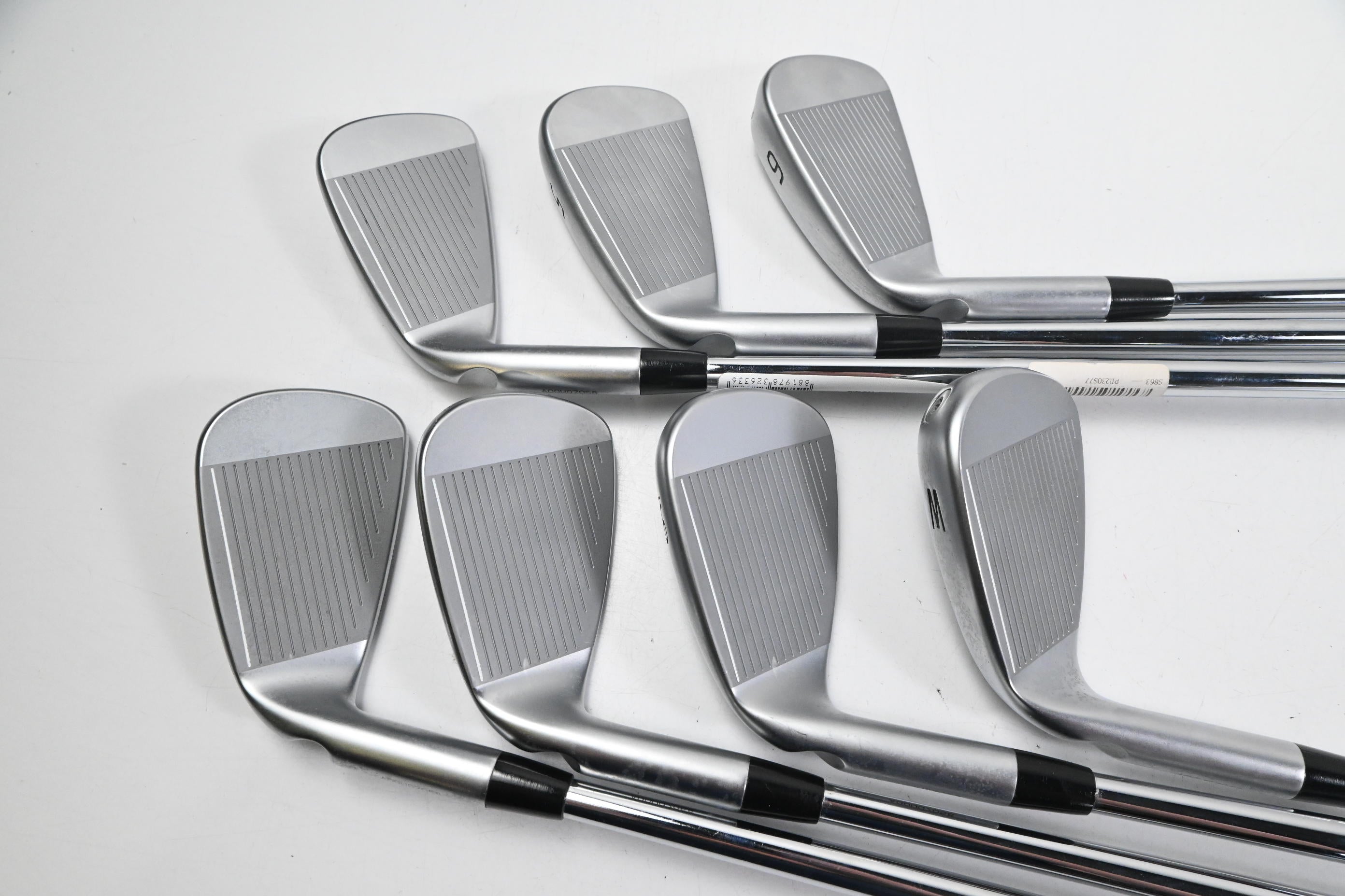Ping i230 Irons / 4-PW / Blue Dot / Stiff Flex Dynamic Gold S300 115 Shafts