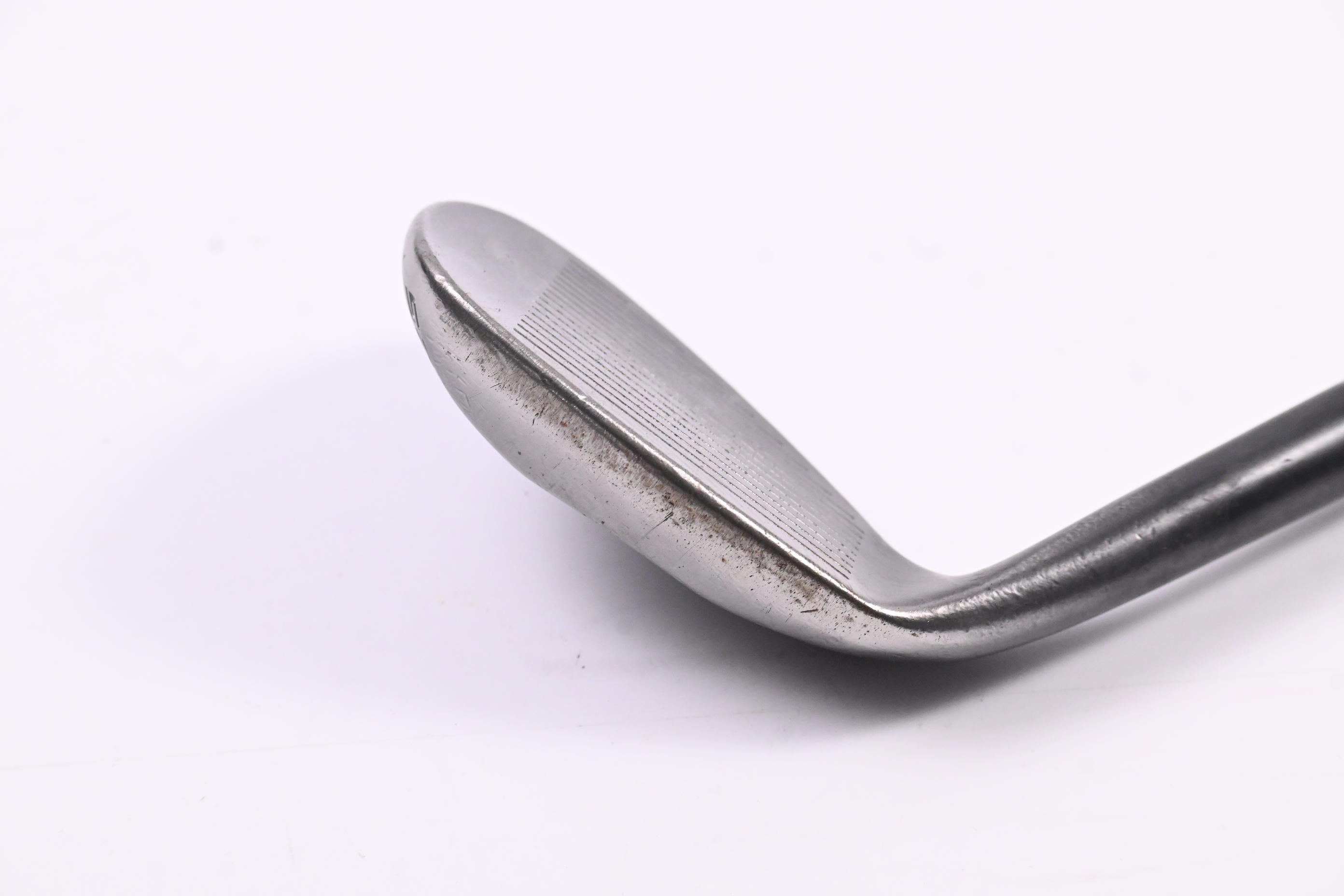 Cobra King Versatile Gap Wedge / 52 Degree / Stiff Flex Dynamic Gold S200 Shaft