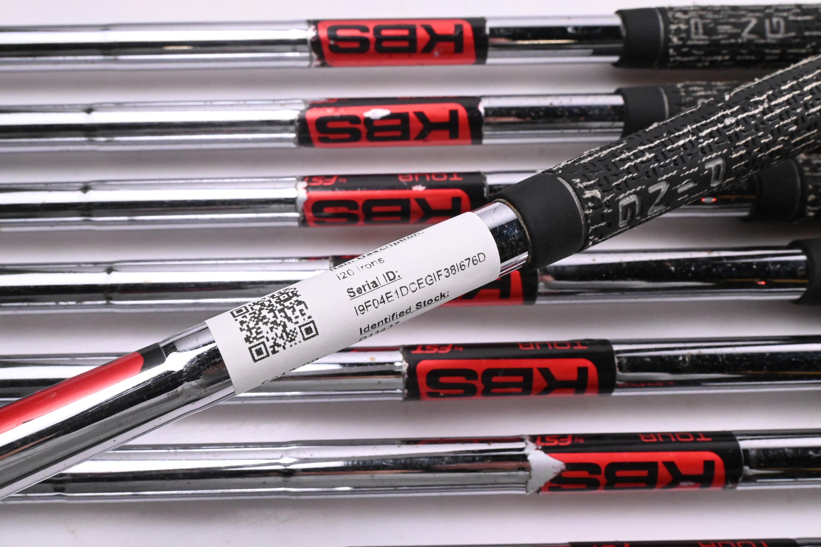 Ping i20 Irons / 4-PW+GW / Red Dot / Regular Flex KBS Tour Shafts