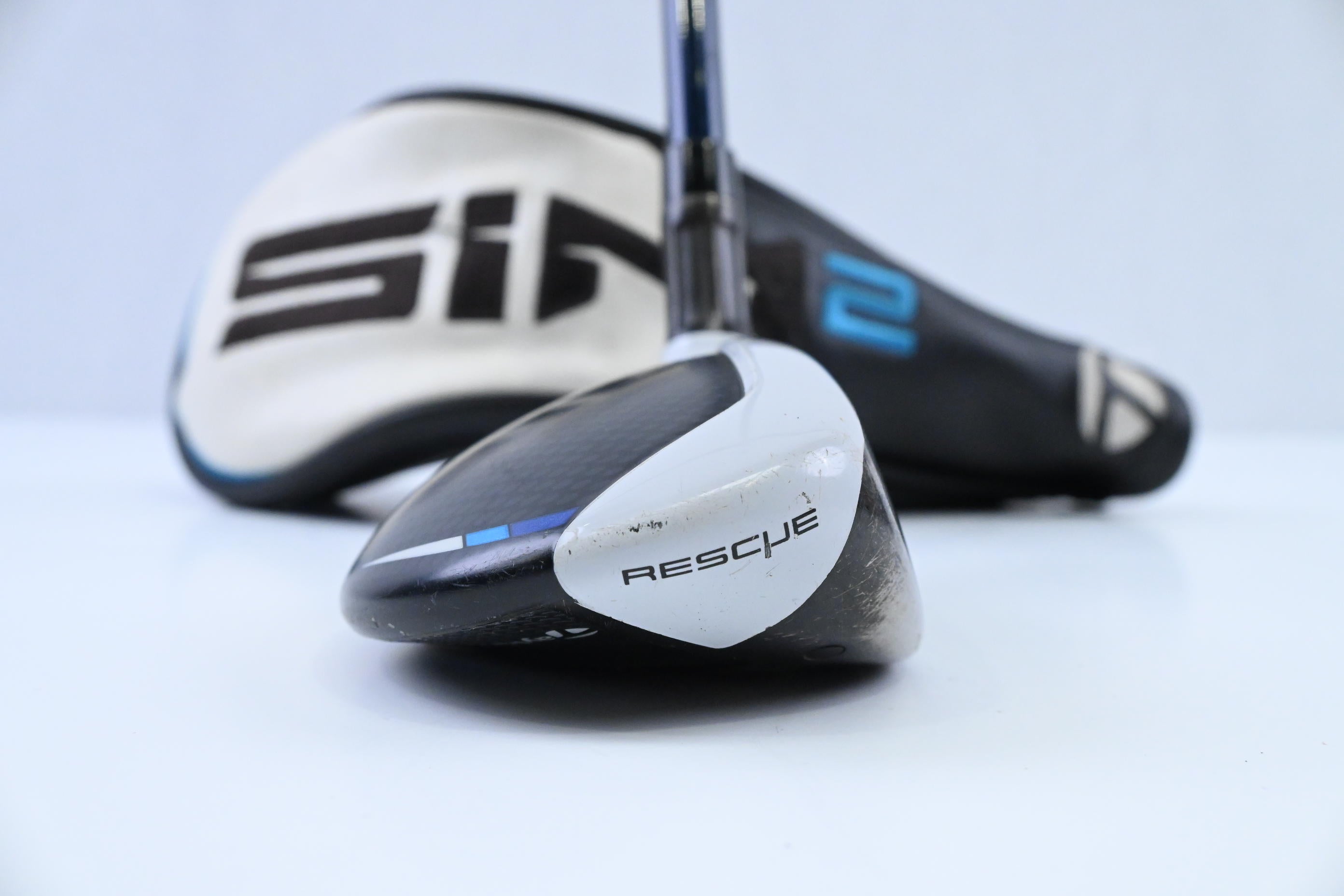 Taylormade SIM2 Max #3 Hybrid / 19 Degree / Regular Flex Fujikura Ventus Blue 6