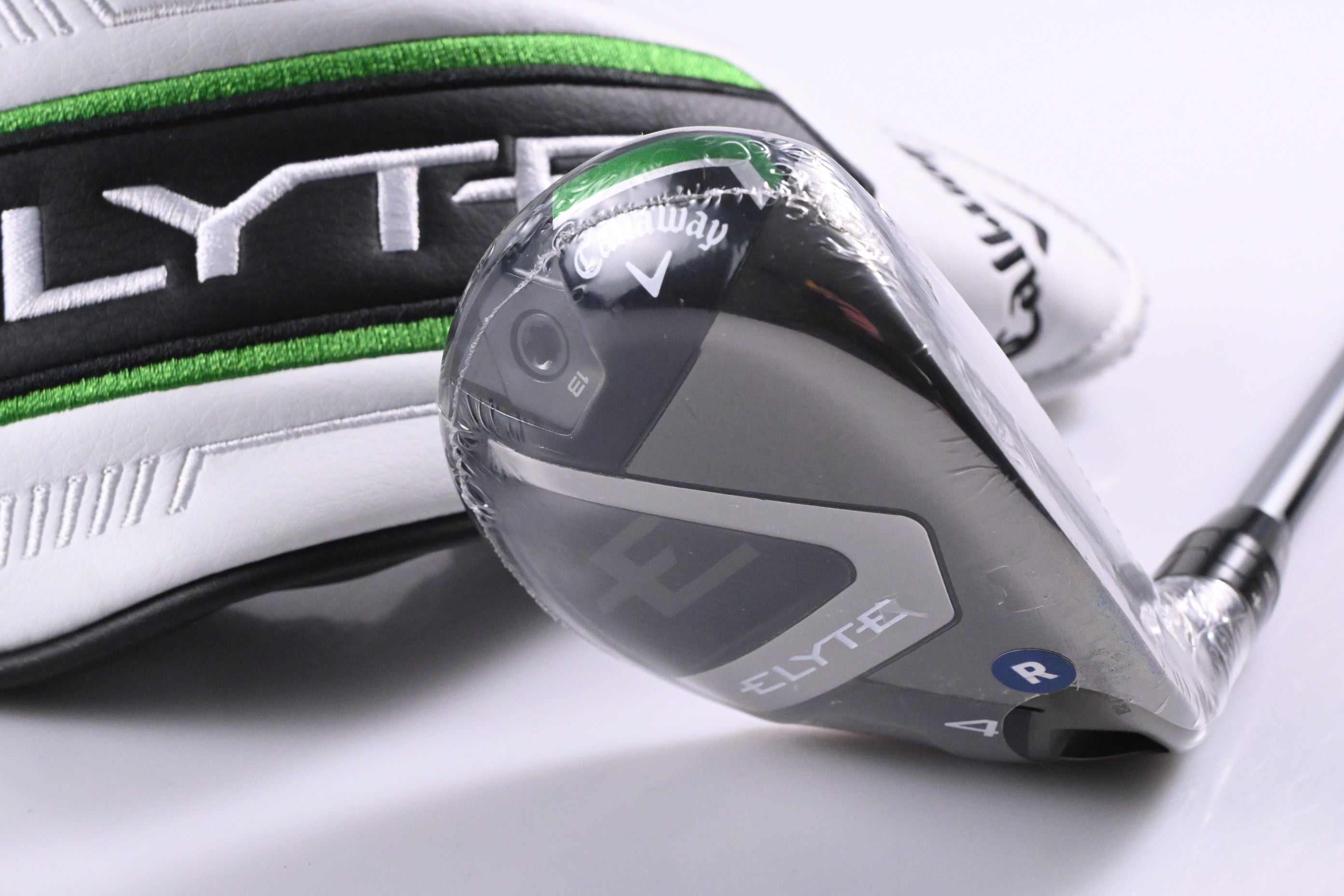 Callaway Elyte #4 Hybrid / 22 Degree / Regular Flex Denali Charcoal 60 Shaft