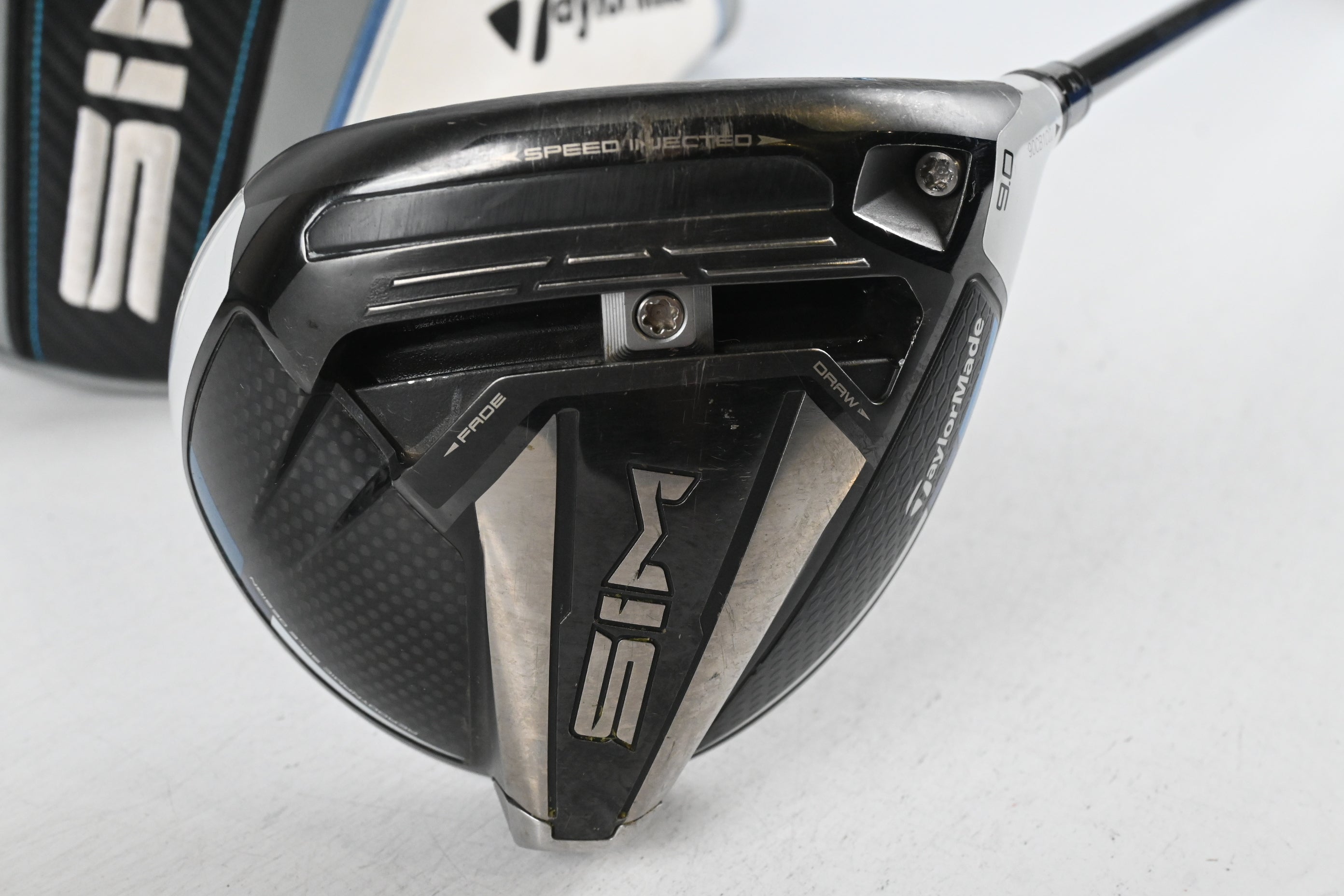 Taylormade SIM Driver / 9 Degree / Regular Flex Fujikura Atmos Red 5 Shaft