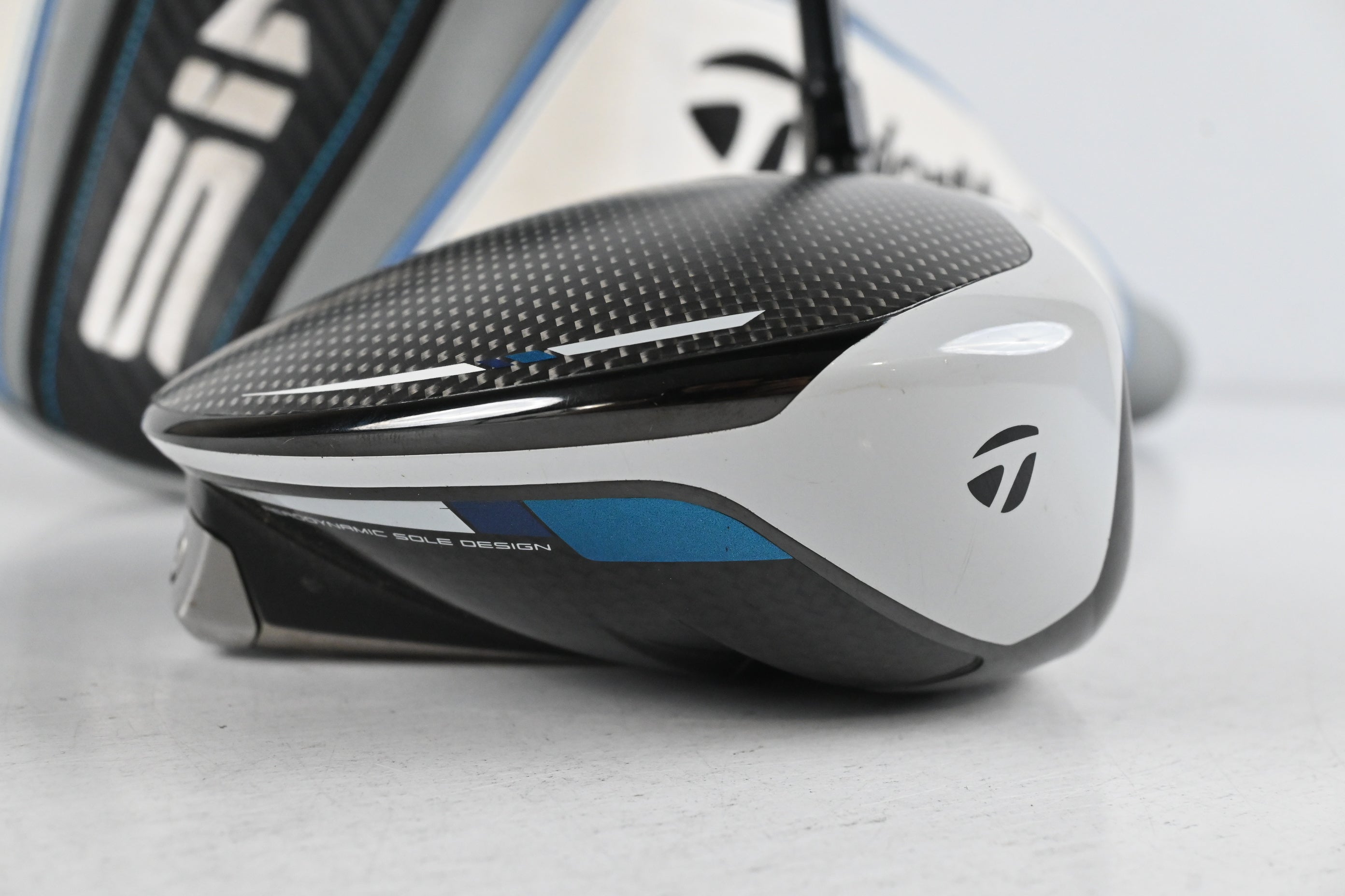 Taylormade SIM Driver / 9 Degree / Regular Flex Fujikura Atmos Red 5 Shaft