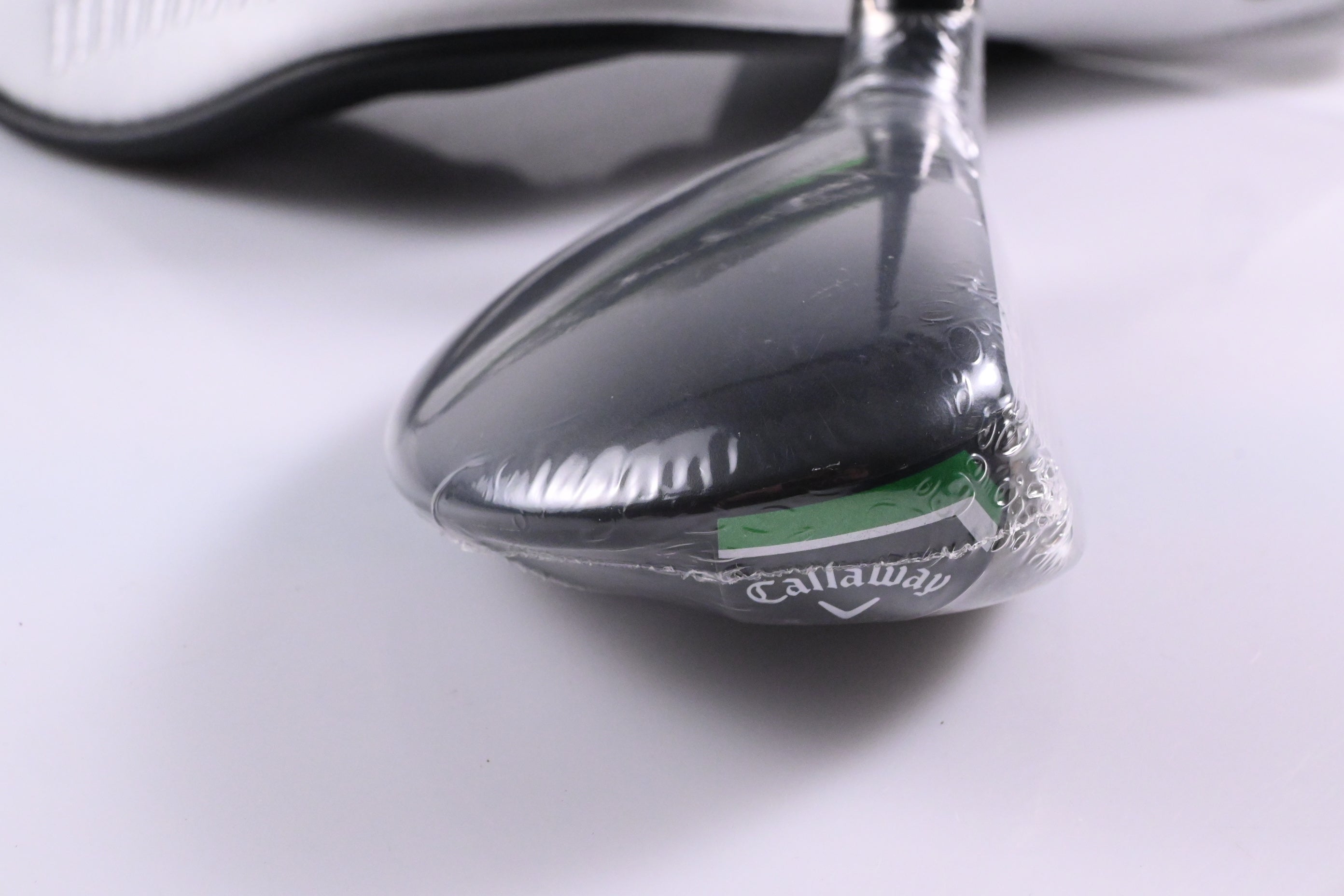 Callaway Elyte #4 Hybrid / 22 Degree / Regular Flex Denali Charcoal 60 Shaft