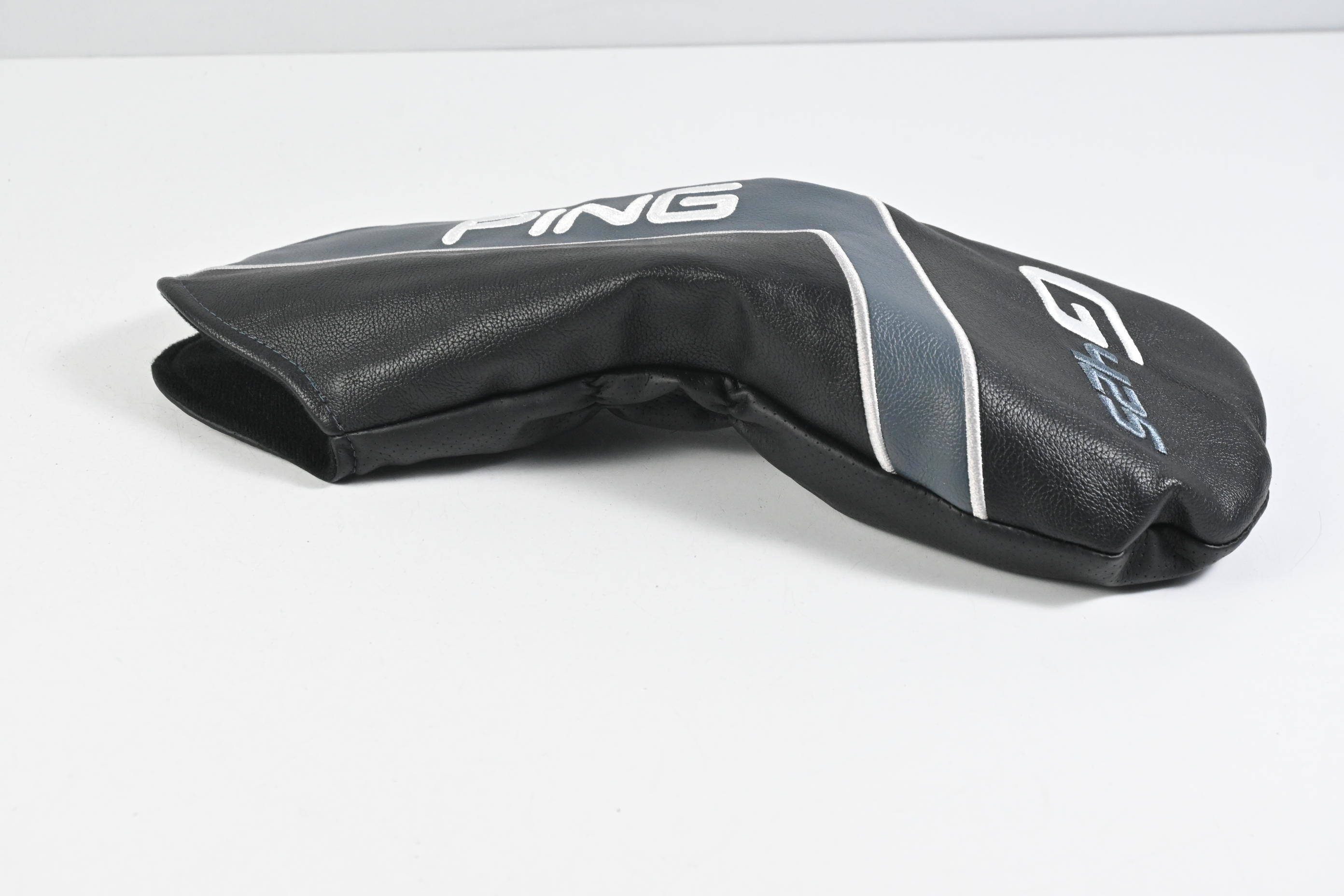 Ping G425 SFT Driver / 10.5 Degree / Regular Flex Ping Tour Chrome 65 Shaft