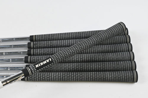 Mizuno MP-62 Irons / 3-9i / Stiff Flex Dynamic Gold S300 Shafts