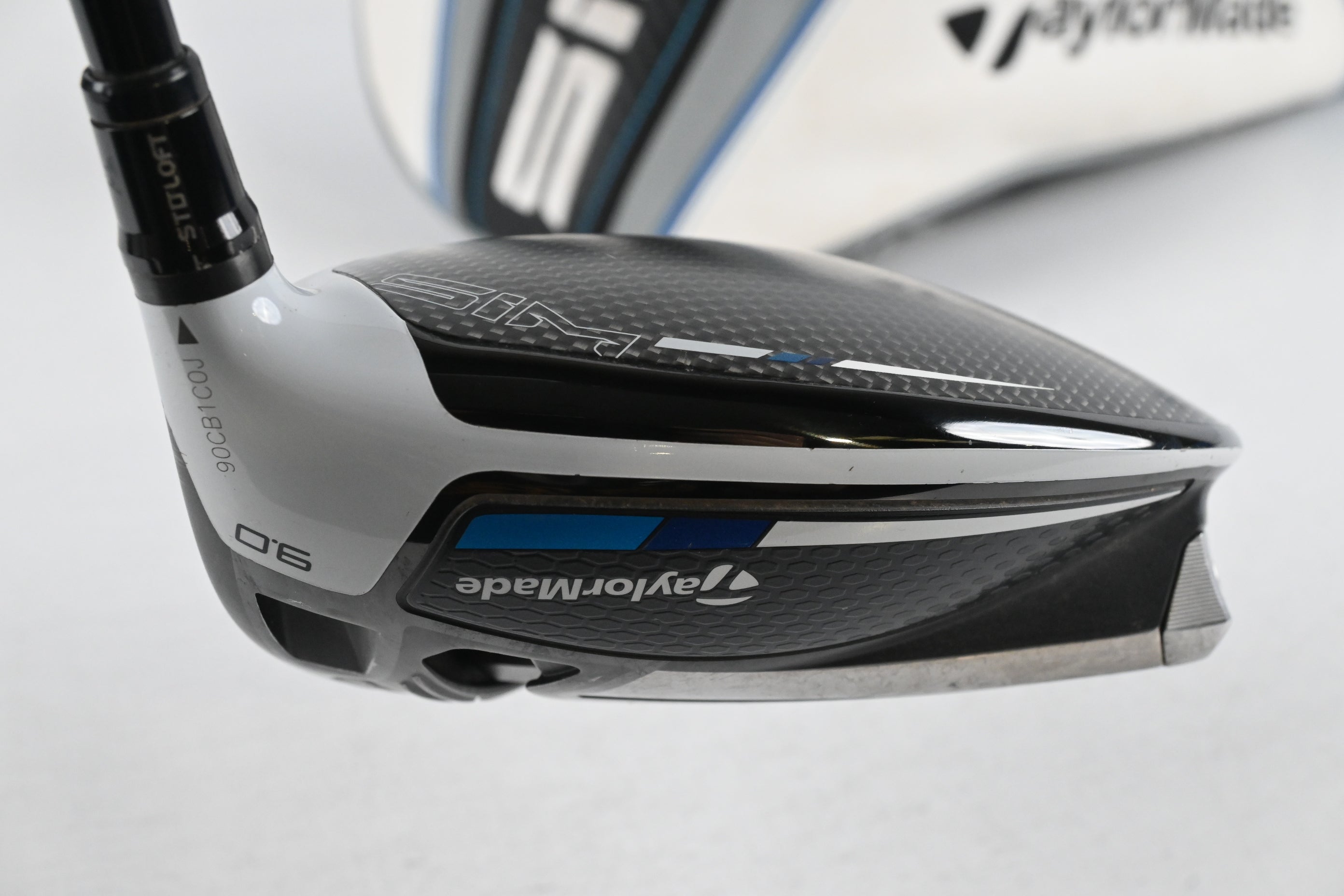 Taylormade SIM Driver / 9 Degree / Regular Flex Fujikura Atmos Red 5 Shaft