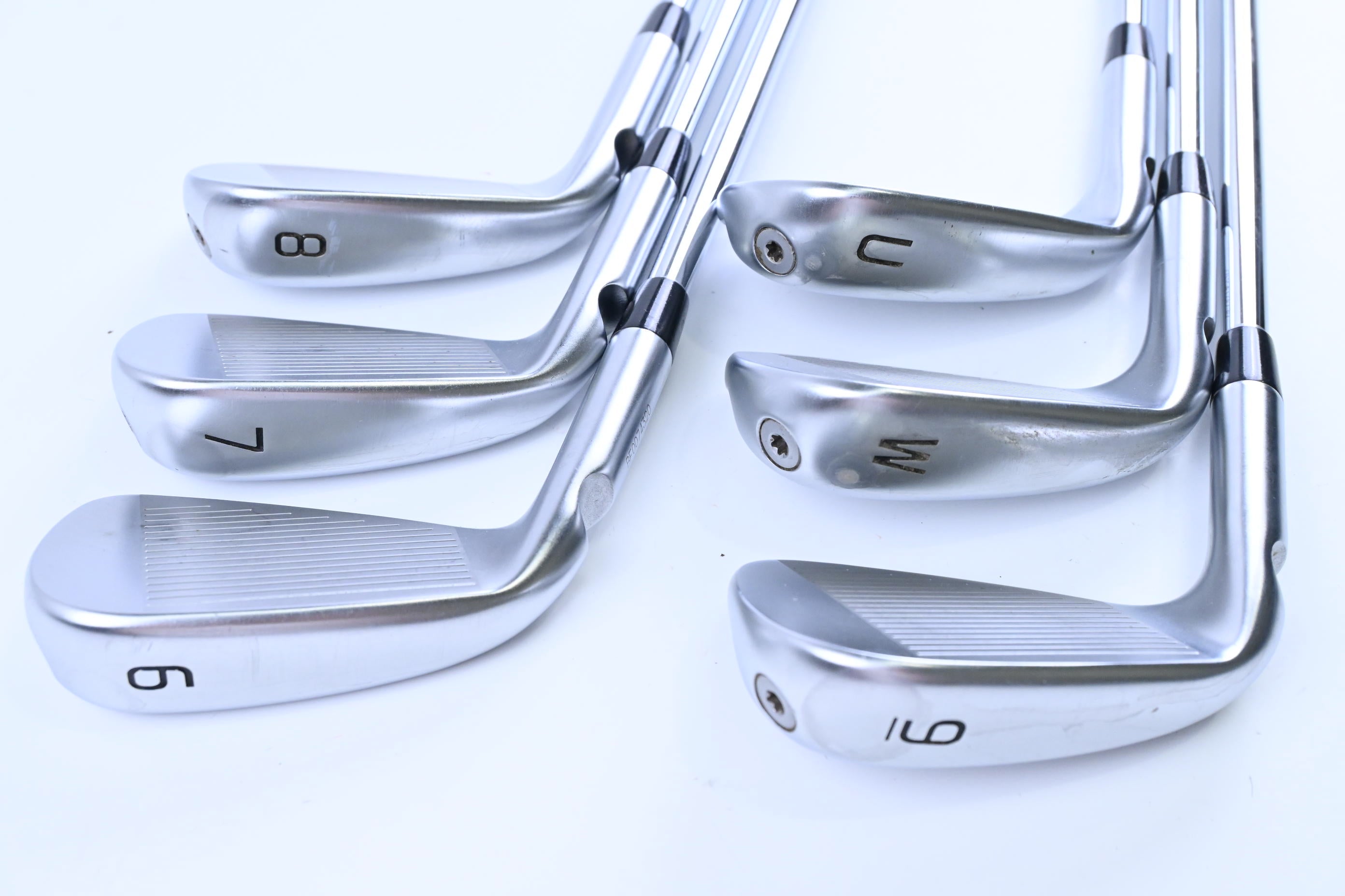 Ping i530 Irons / 6-PW+UW / Black Dot / Stiff Flex Dynamic Gold 105 S300 Shafts