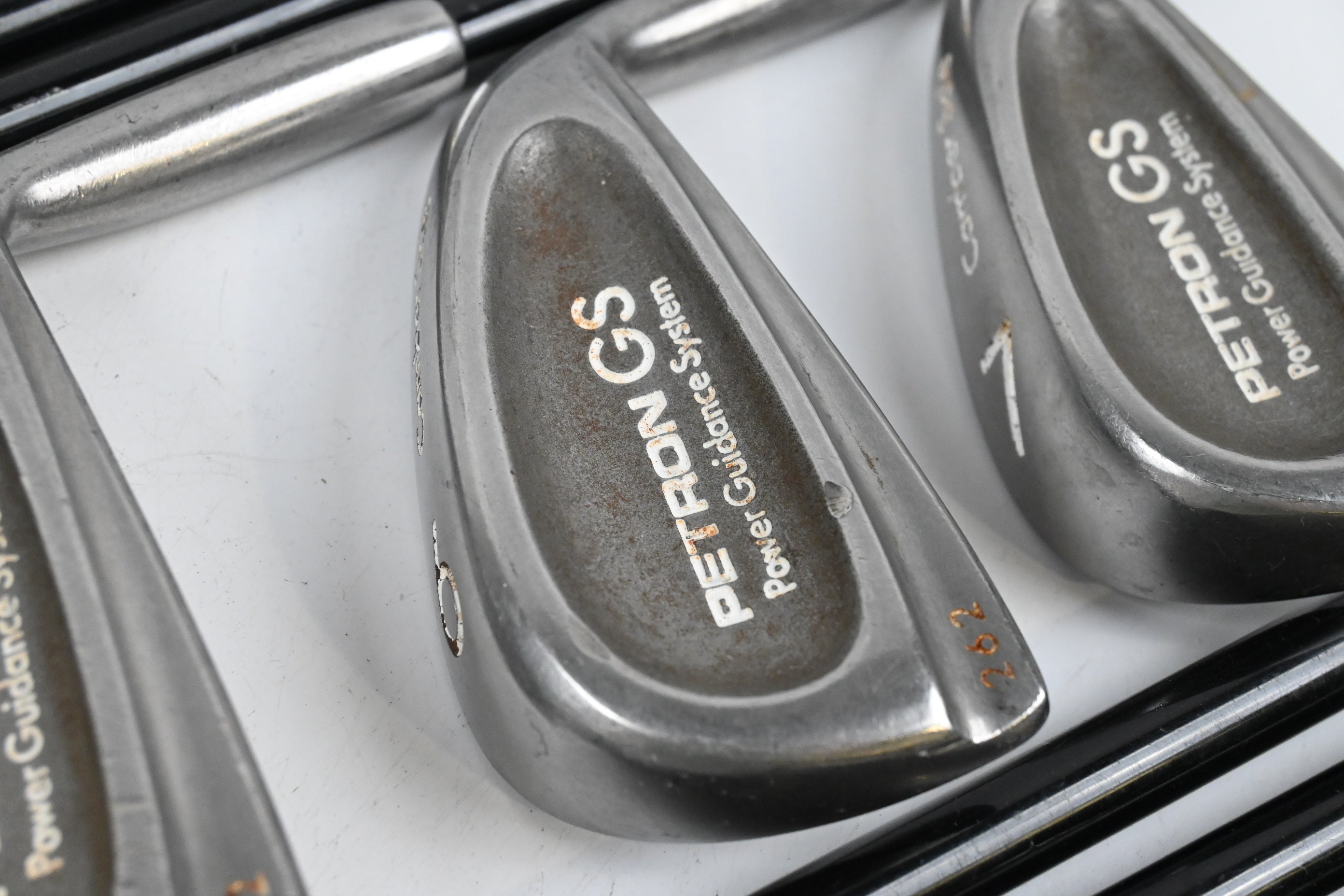 Petron GS Irons / 3-PW+SW / Regular Flex Petron Apollo Shafts