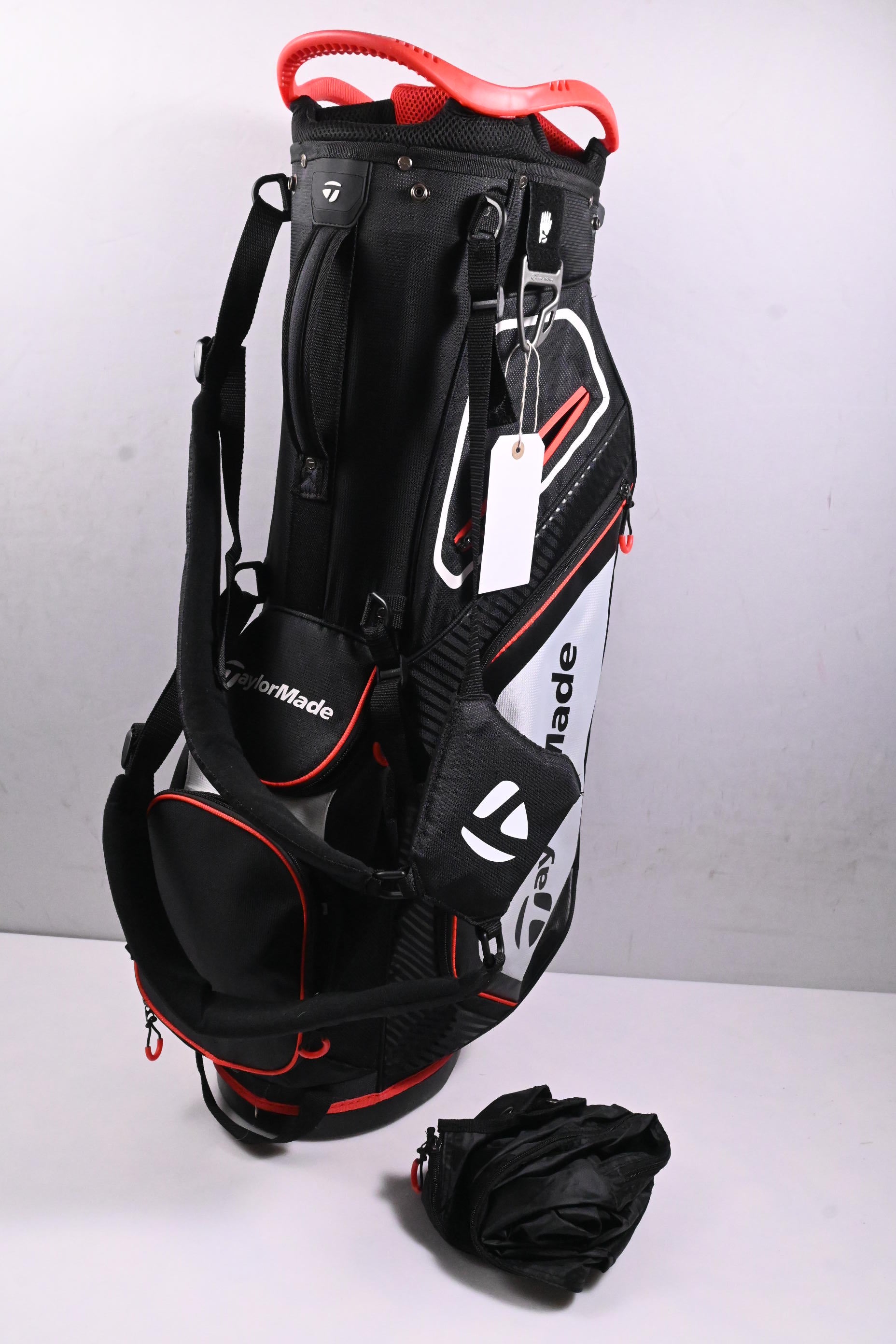 Taylormade Stand Bag / 5-Way Divider / Black, White, Red